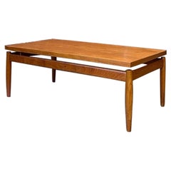Table basse danoise en teck des années 1960 par France & Son