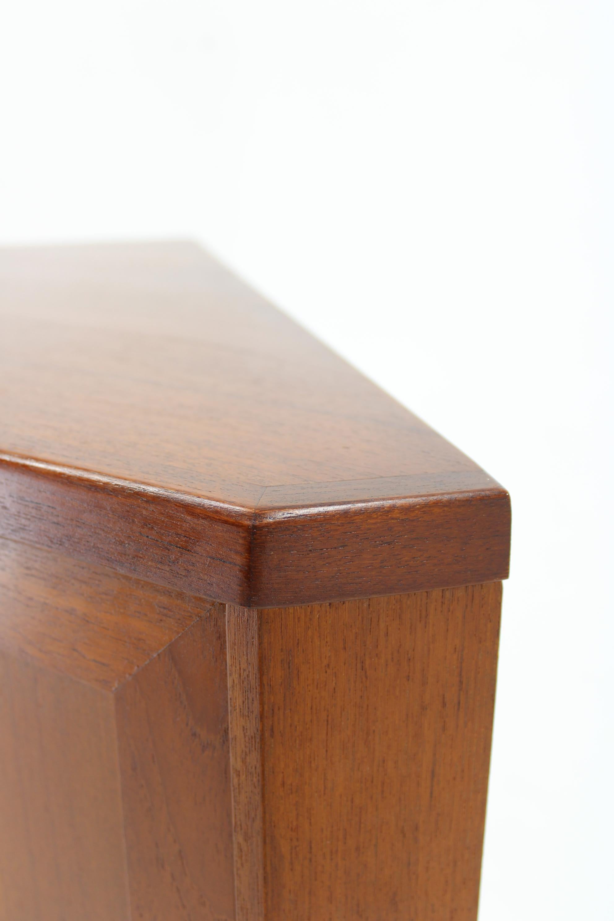 1960s Danish Teak Corner Cabinet 7