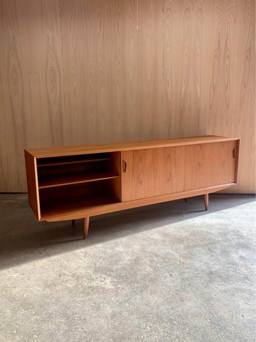 1960s Danish Teak Credenza  Sideboard In Excellent Condition In Victoria, BC