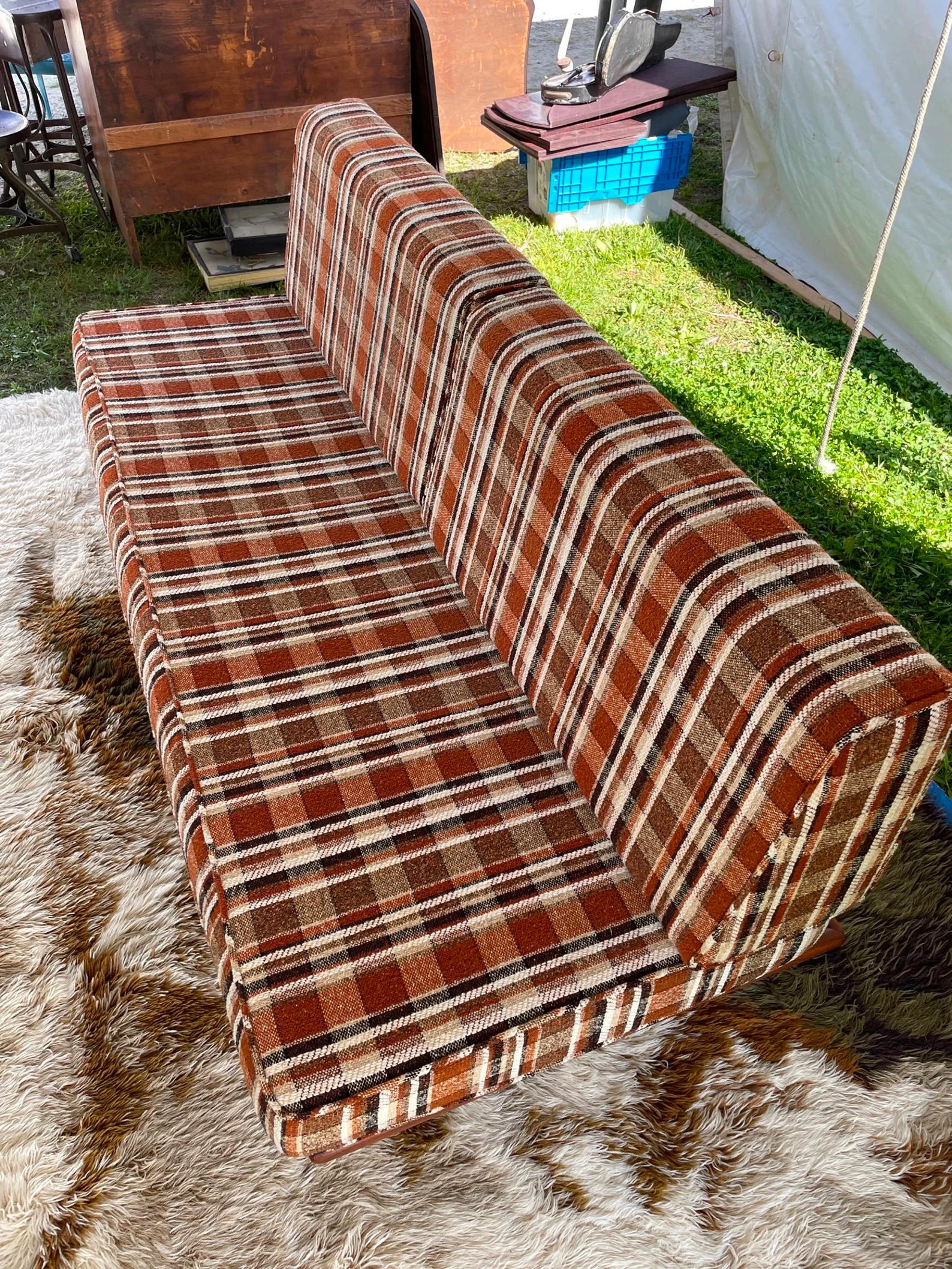 cottage sofa