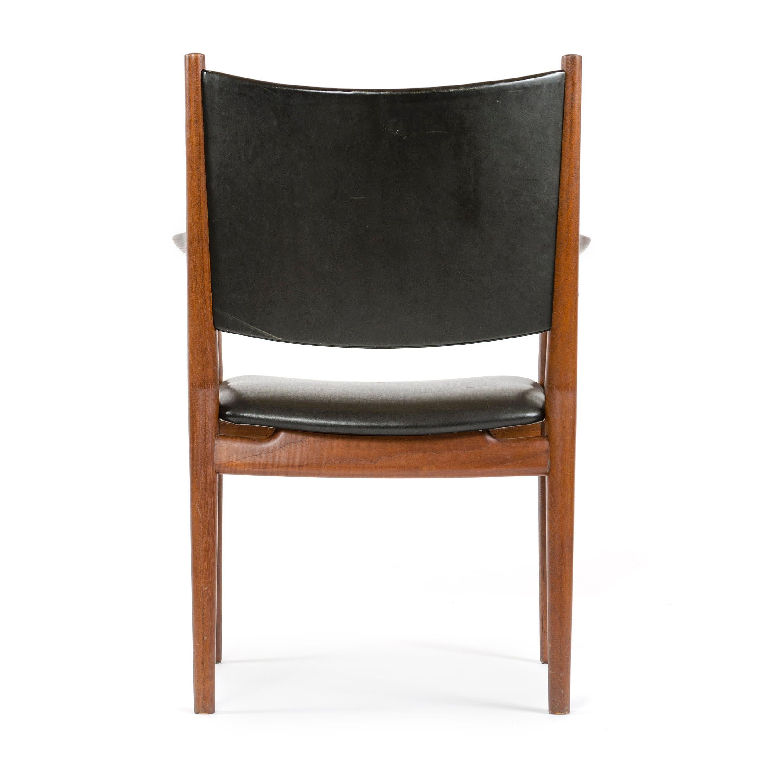 Leather 1960s Danish Teak Dining Chair by Hans J. Wegner for Johannes Hansen For Sale