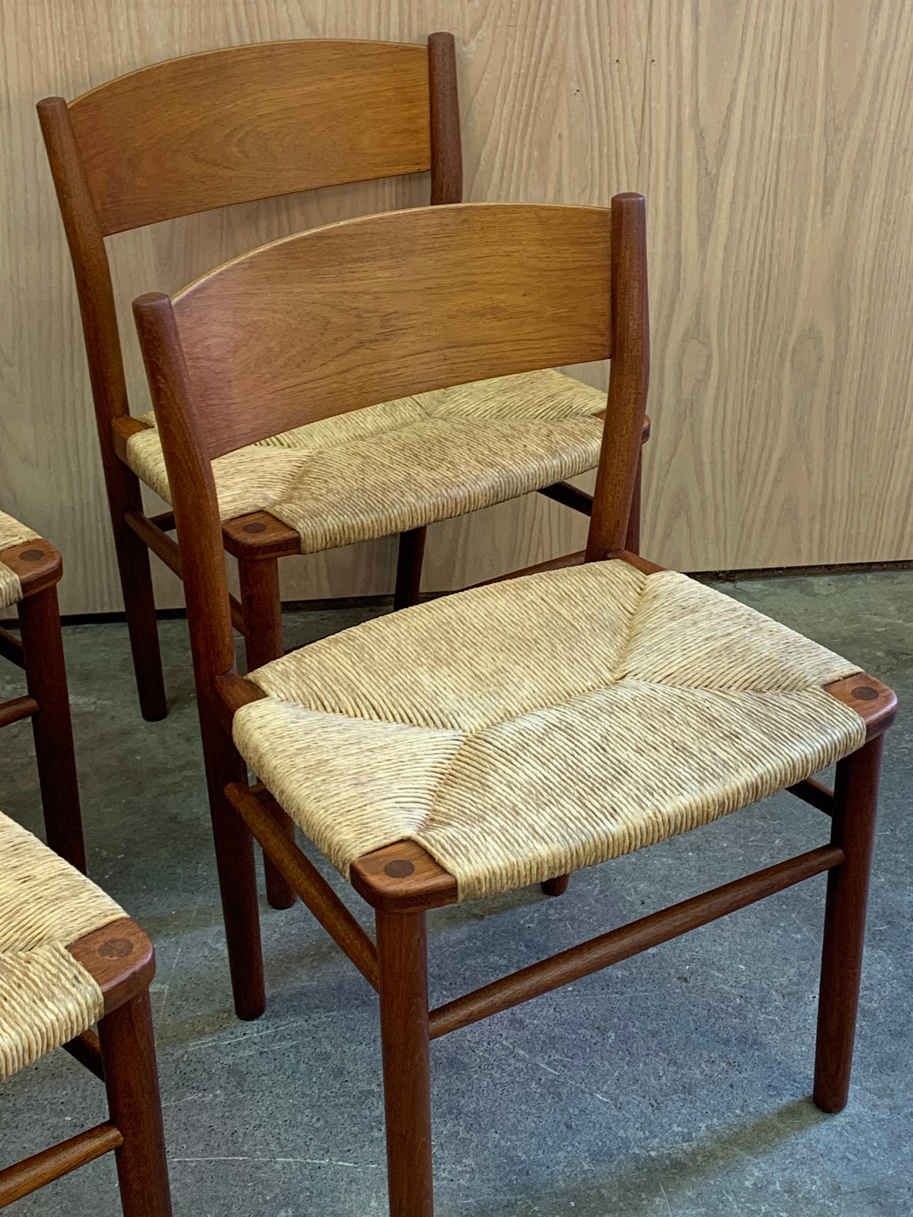 1960er Jahre Dänische Teakholz-Esszimmerstühle von Børge Mogensen im Angebot 2