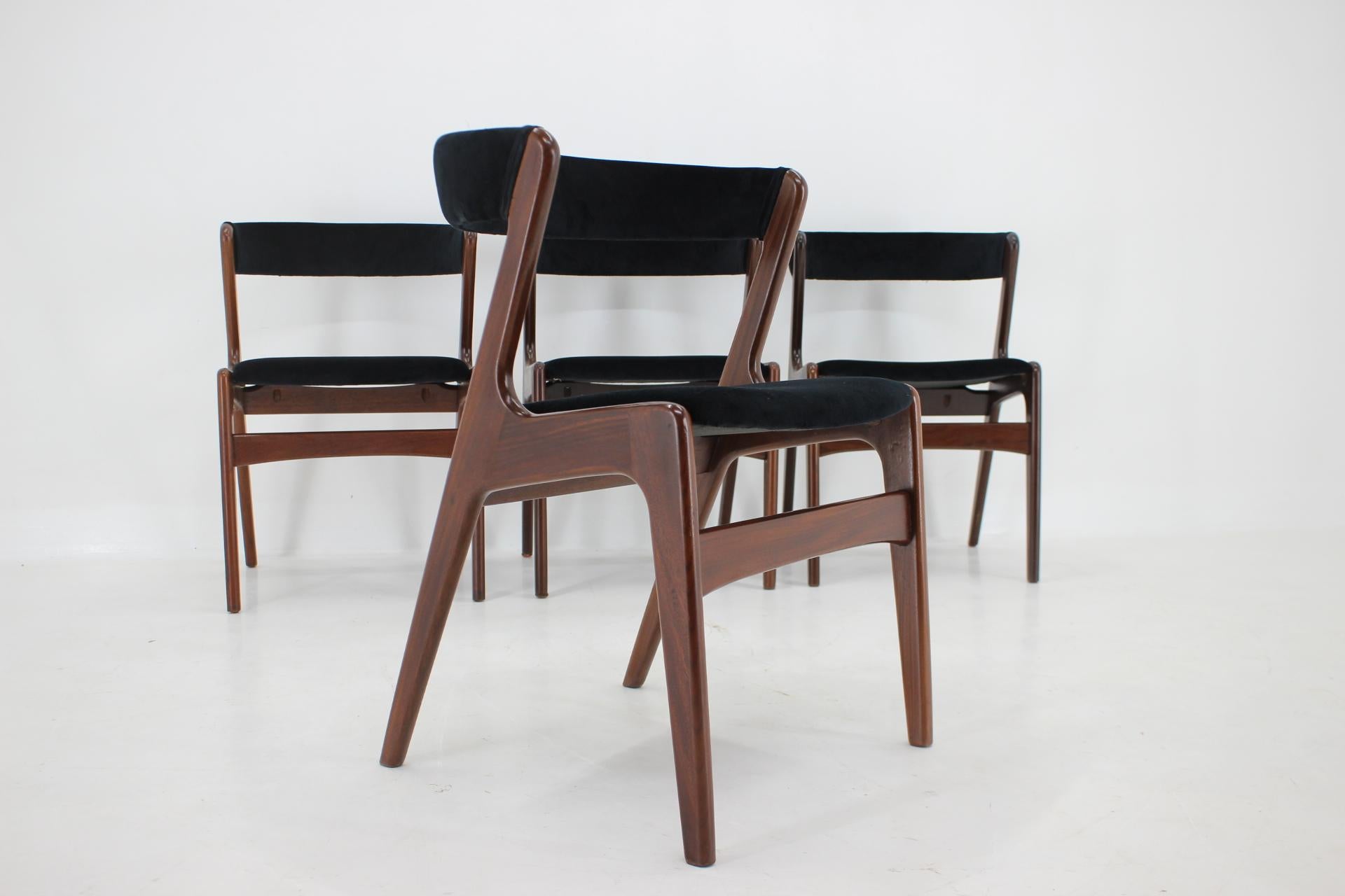 Mid-20th Century 1960s Danish Teak Dining Chairs in Black Velvet  For Sale
