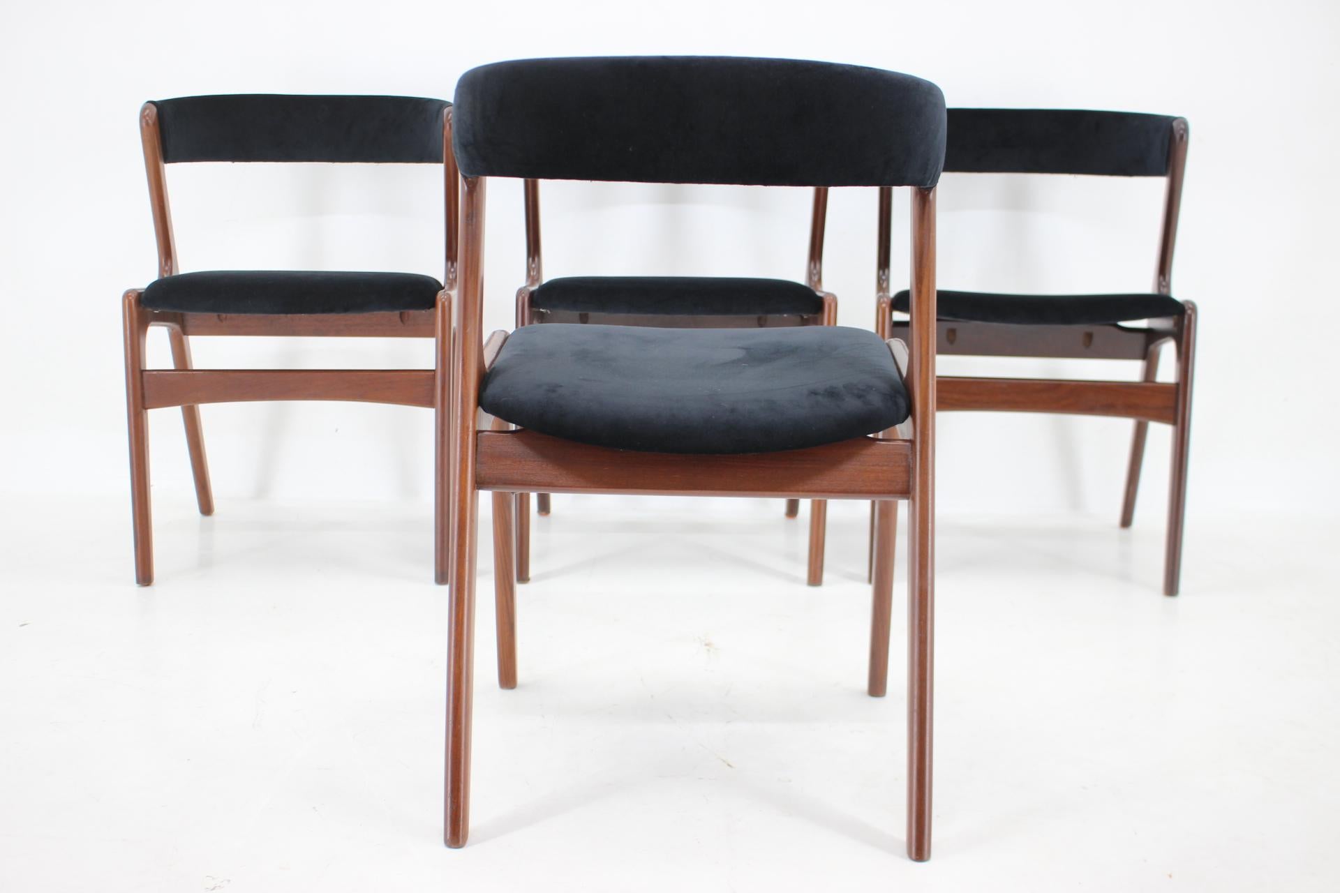 1960s Danish Teak Dining Chairs in Black Velvet  For Sale 3