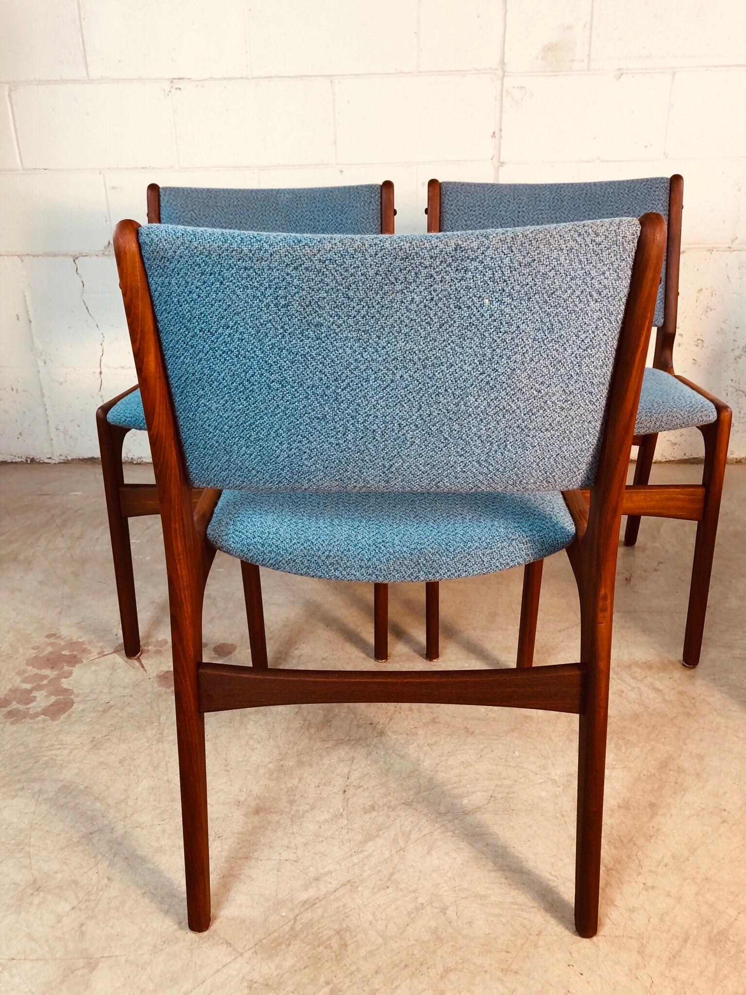 20th Century 1960s Danish Teak Dining Room Chairs, Set of 4 For Sale