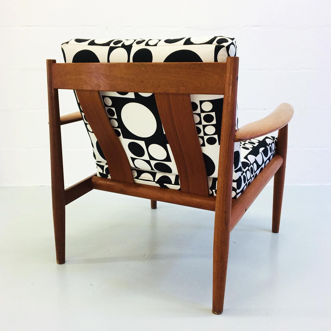 1960s Danish Teak Easy Chair Model 118 Grete Jalk for France & Son Verner Panton In Good Condition In Sherborne, Dorset