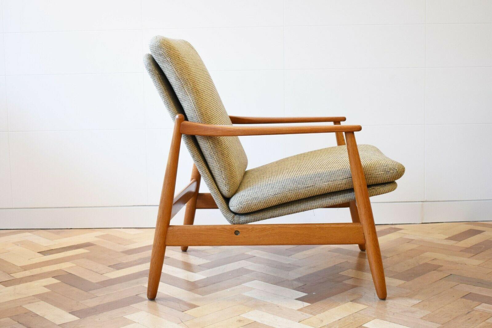 1960s Danish Teak 'Easy Chair' Model 350 by Poul Volther for Frem Rojle In Good Condition In London, GB
