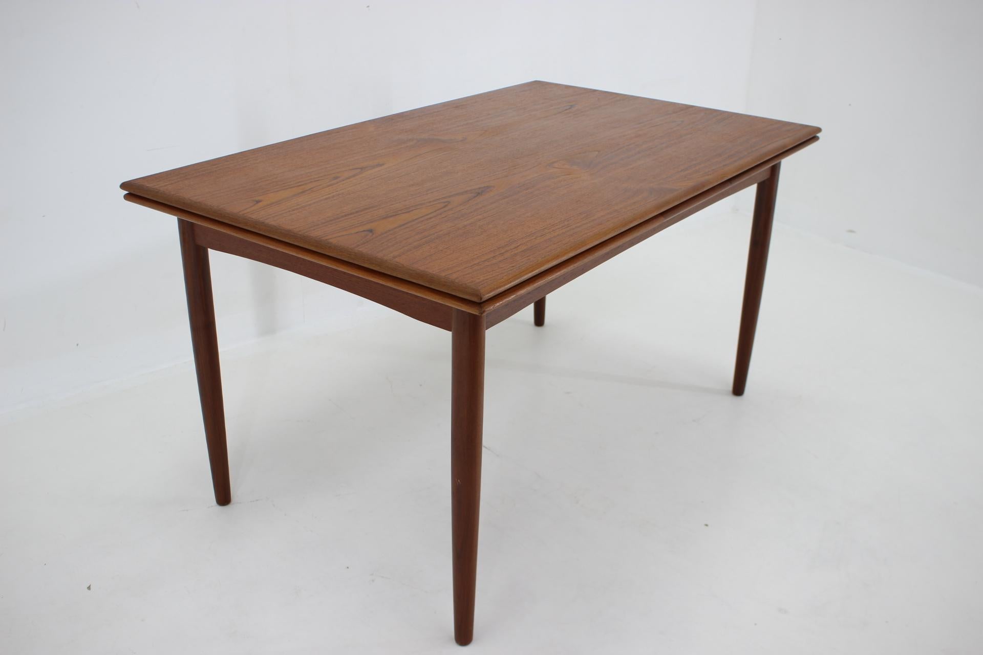 1960s Danish Teak Extendable Dining Table, Restored 6
