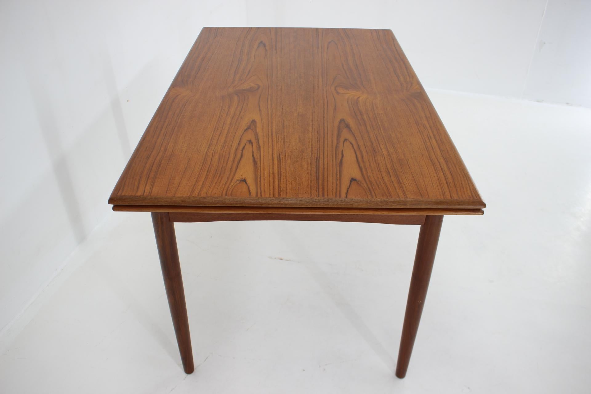 1960s Danish Teak Extendable Dining Table, Restored 7