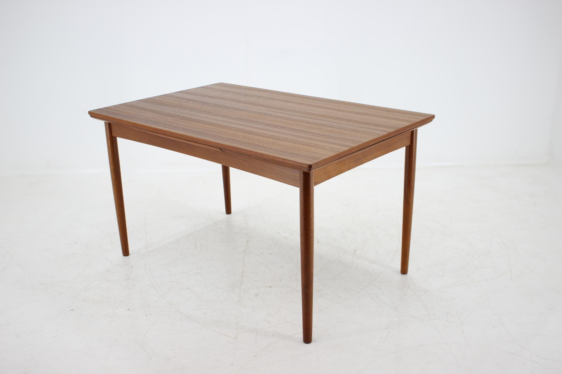 Mid-20th Century 1960s Danish Teak Extendable Table