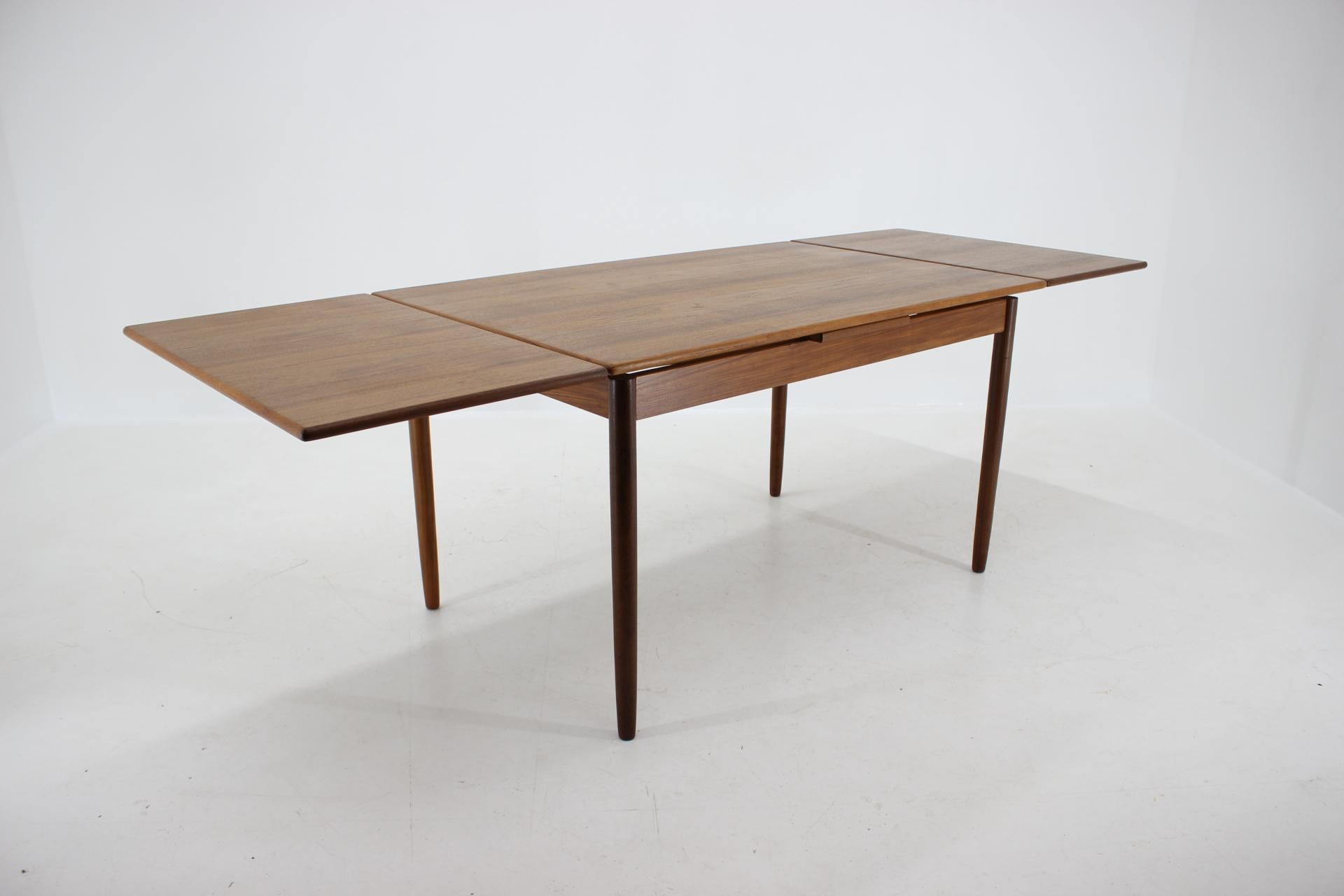 1960s Danish Teak Extendable Table 2