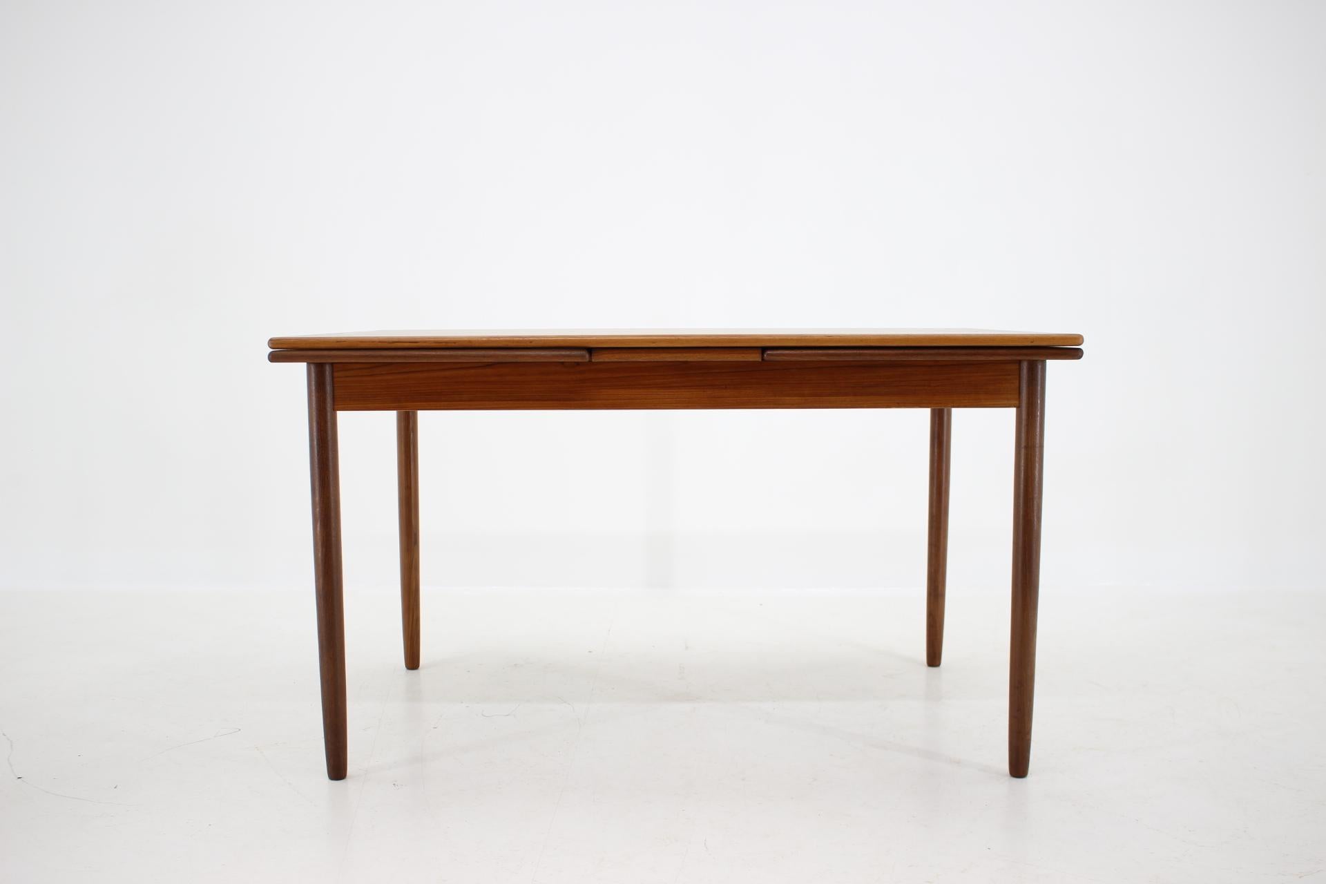 1960s Danish Teak Extendable Table 3