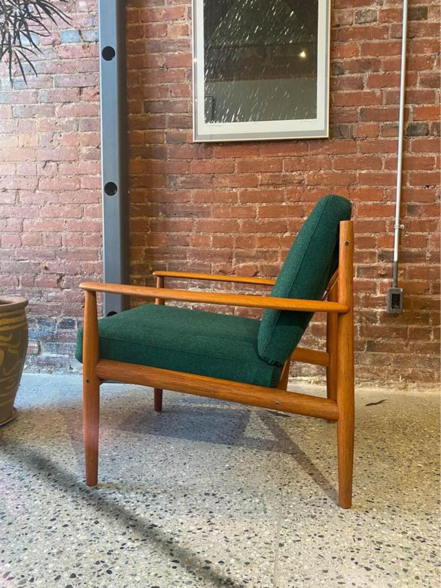 1960s Danish Teak Lounge Chair by Grete Jalk In Excellent Condition In Victoria, BC