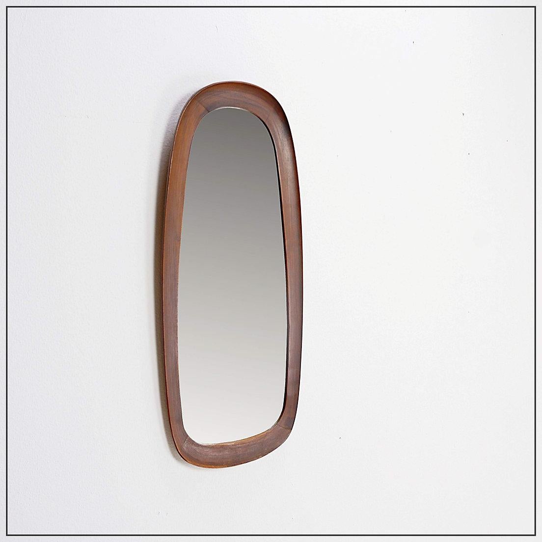 Specchio danese in teak del 1960 H. H. 73cm In condizioni buone in vendita a Linkebeek, BE