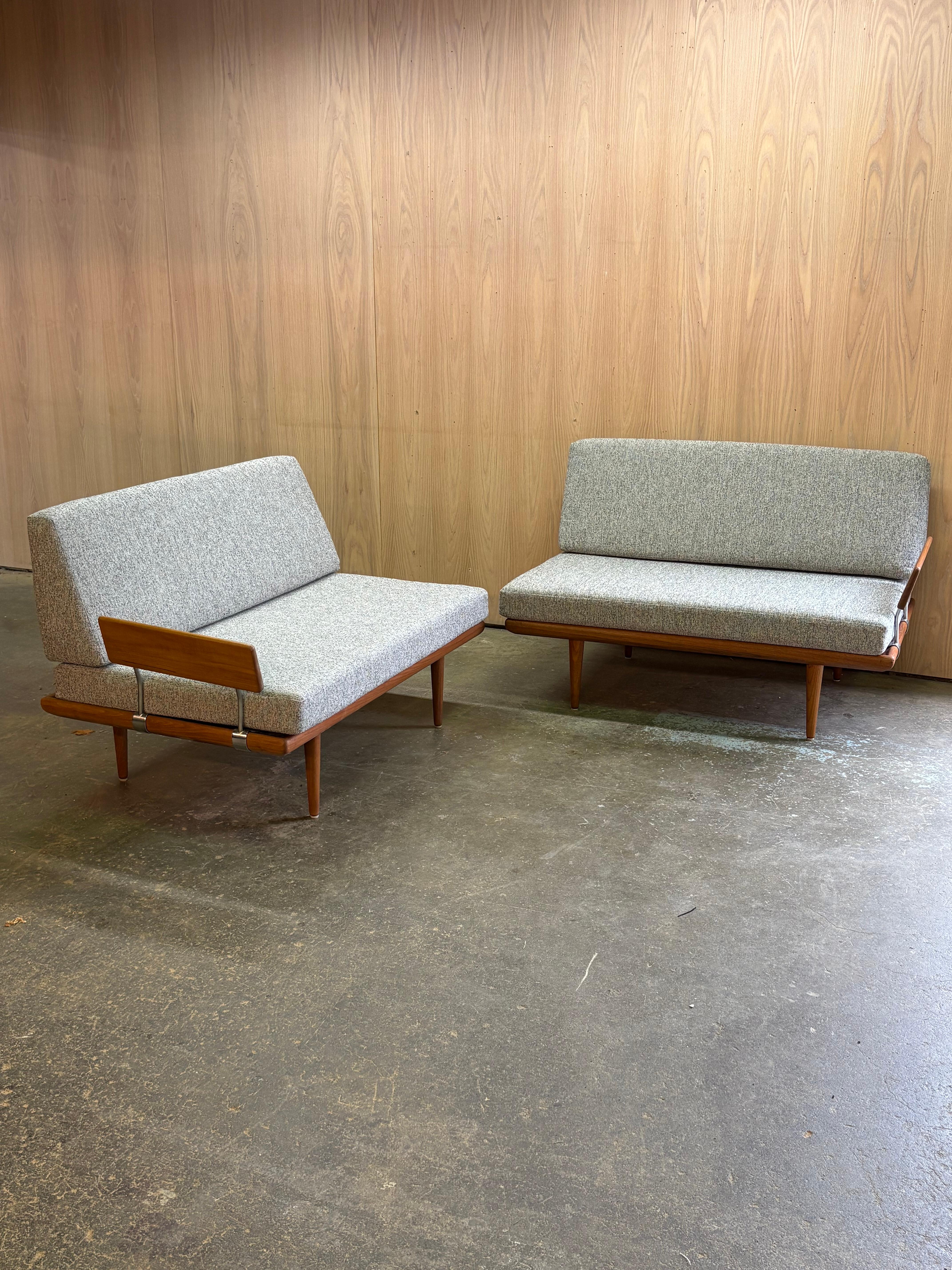 Mid-Century Modern 1960s Danish Teak Modular Daybed Sofa by Peter Hvidt For Sale