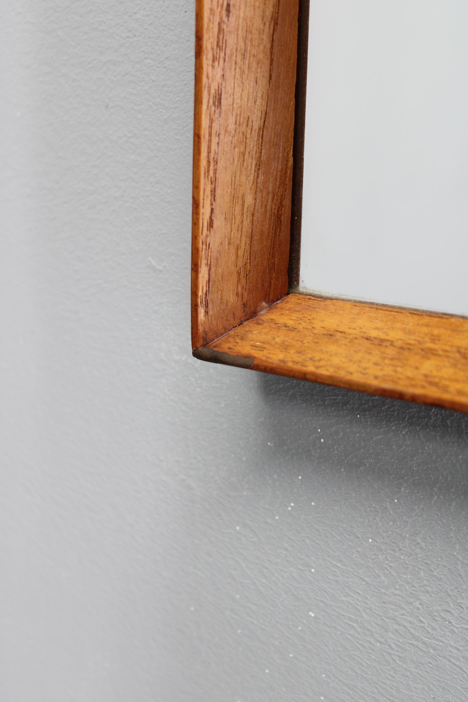 1960s Danish Teak Rectangular Mirror by J. Holmer-Hansen In Good Condition For Sale In Praha, CZ