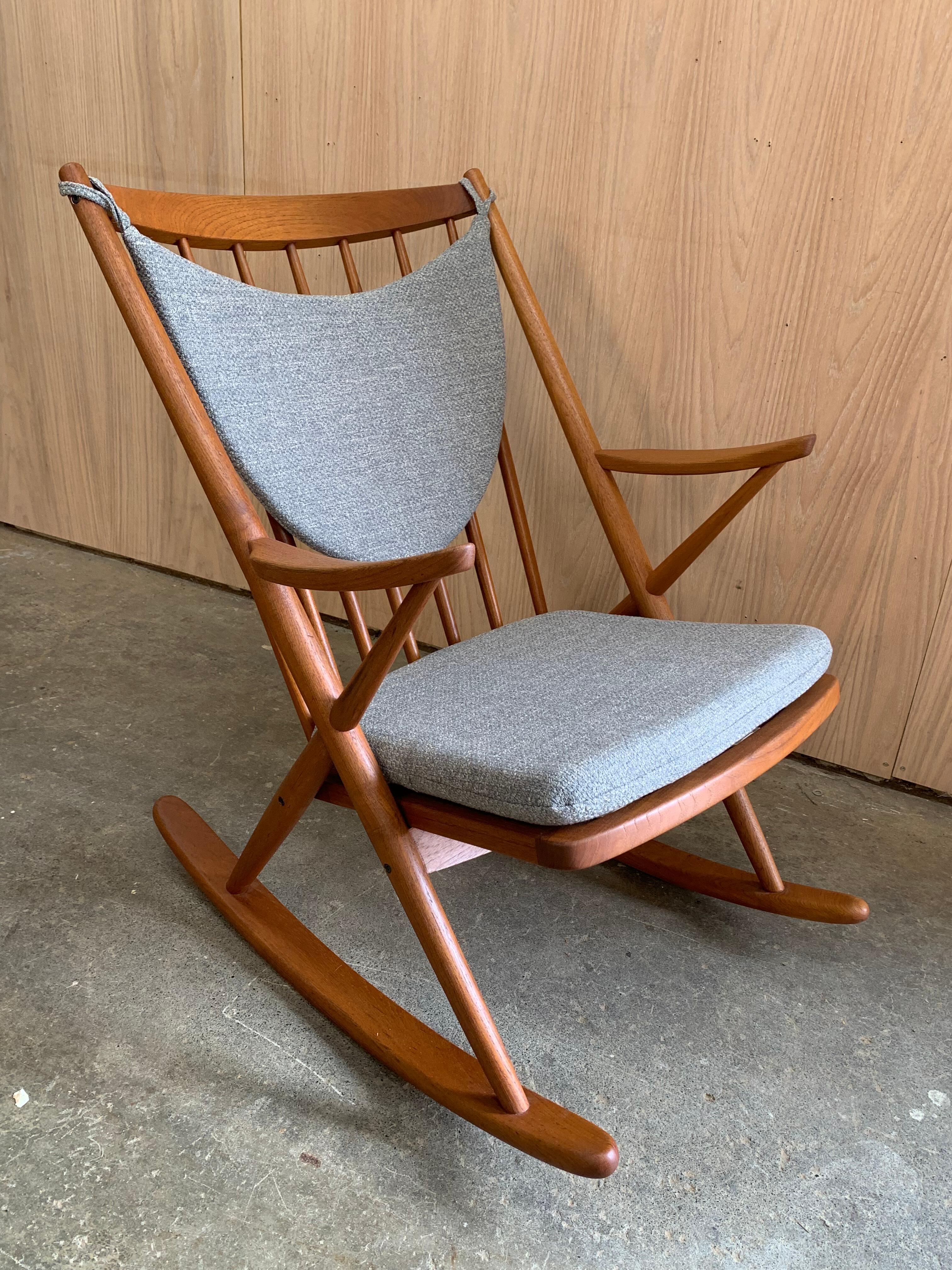 Sedia a dondolo in teak danese del 1960 di Frank Reenskaug in vendita 6