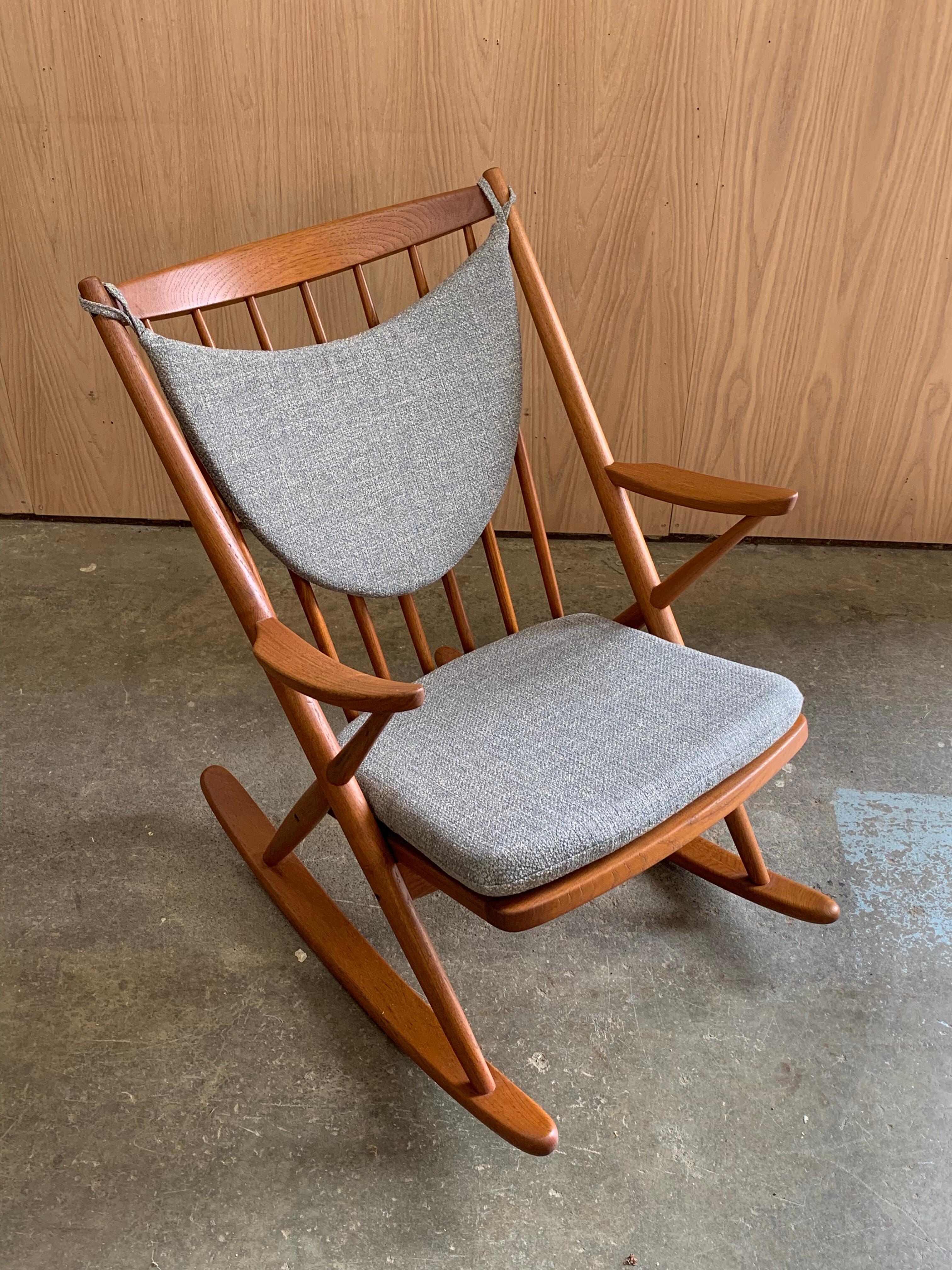 Sedia a dondolo in teak danese del 1960 di Frank Reenskaug in vendita 3