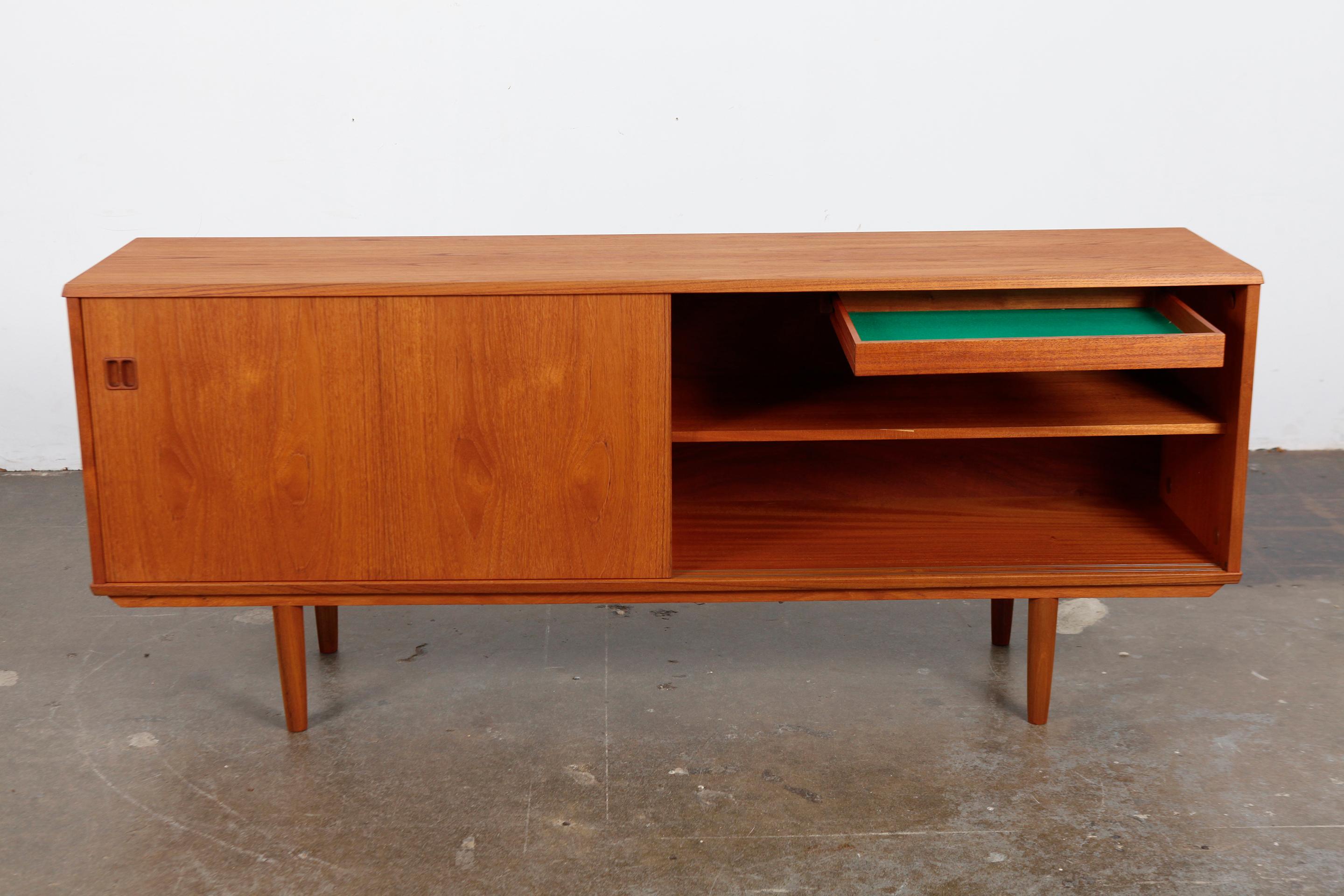 Mid-Century Modern 1960s Danish Teak Sliding Door Sideboard with Classic Split Square Handles