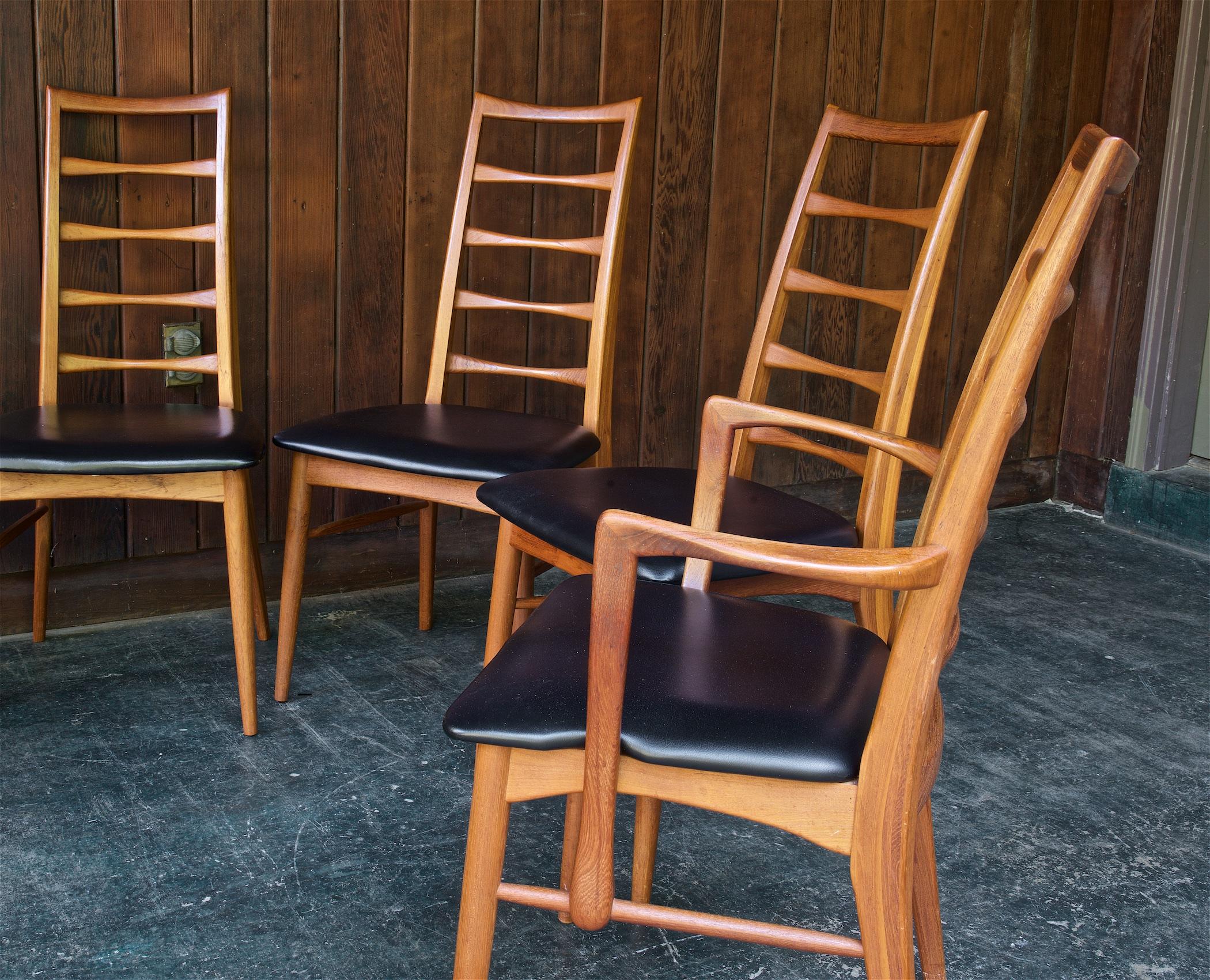 1960s Danish Teak Tall Horn Back Scandinavian Ski Lodge Dining Chair Set of 8 In Good Condition In Hyattsville, MD