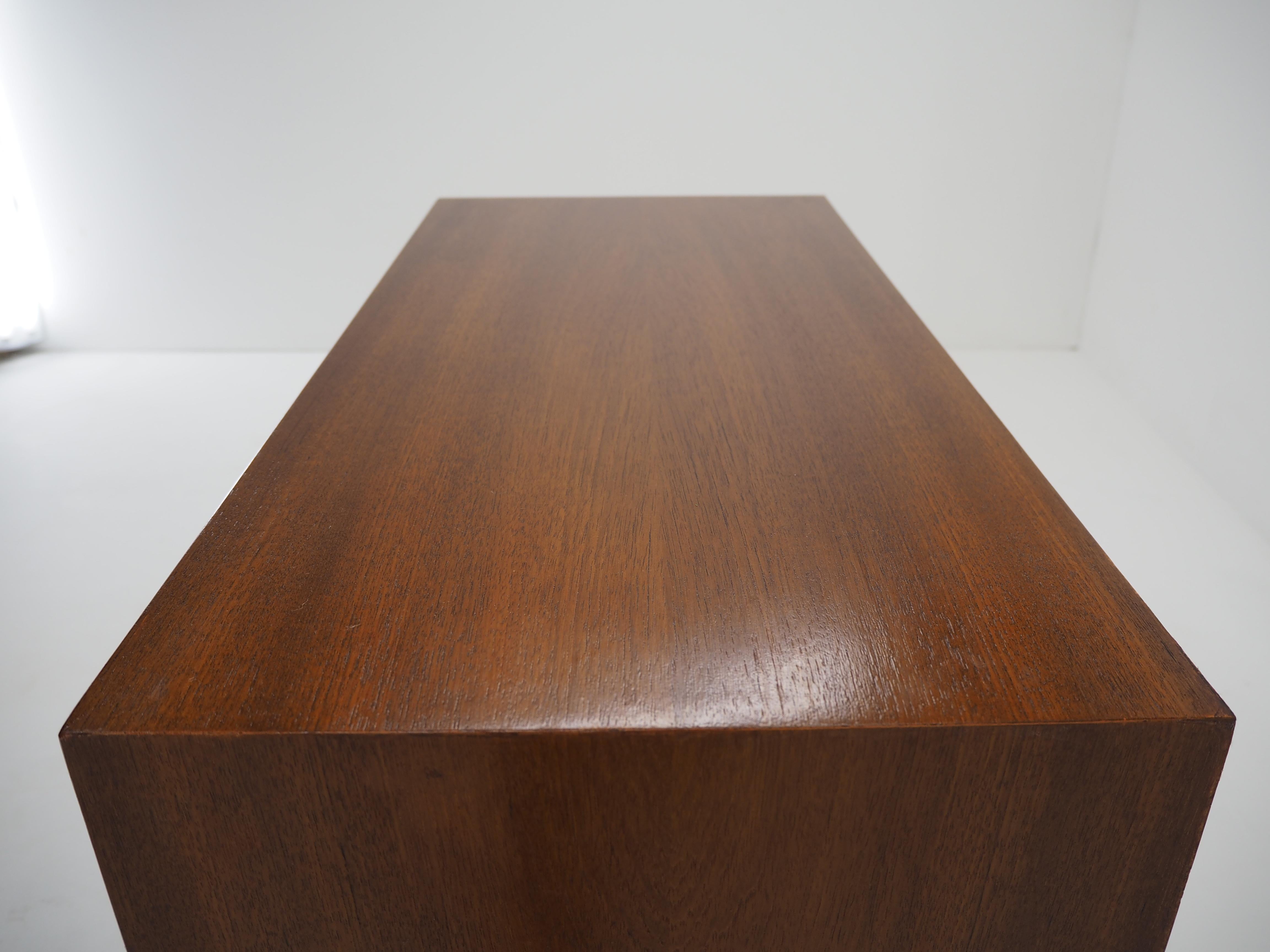 Armadio danese in teak riciclato del 1960 in vendita 12