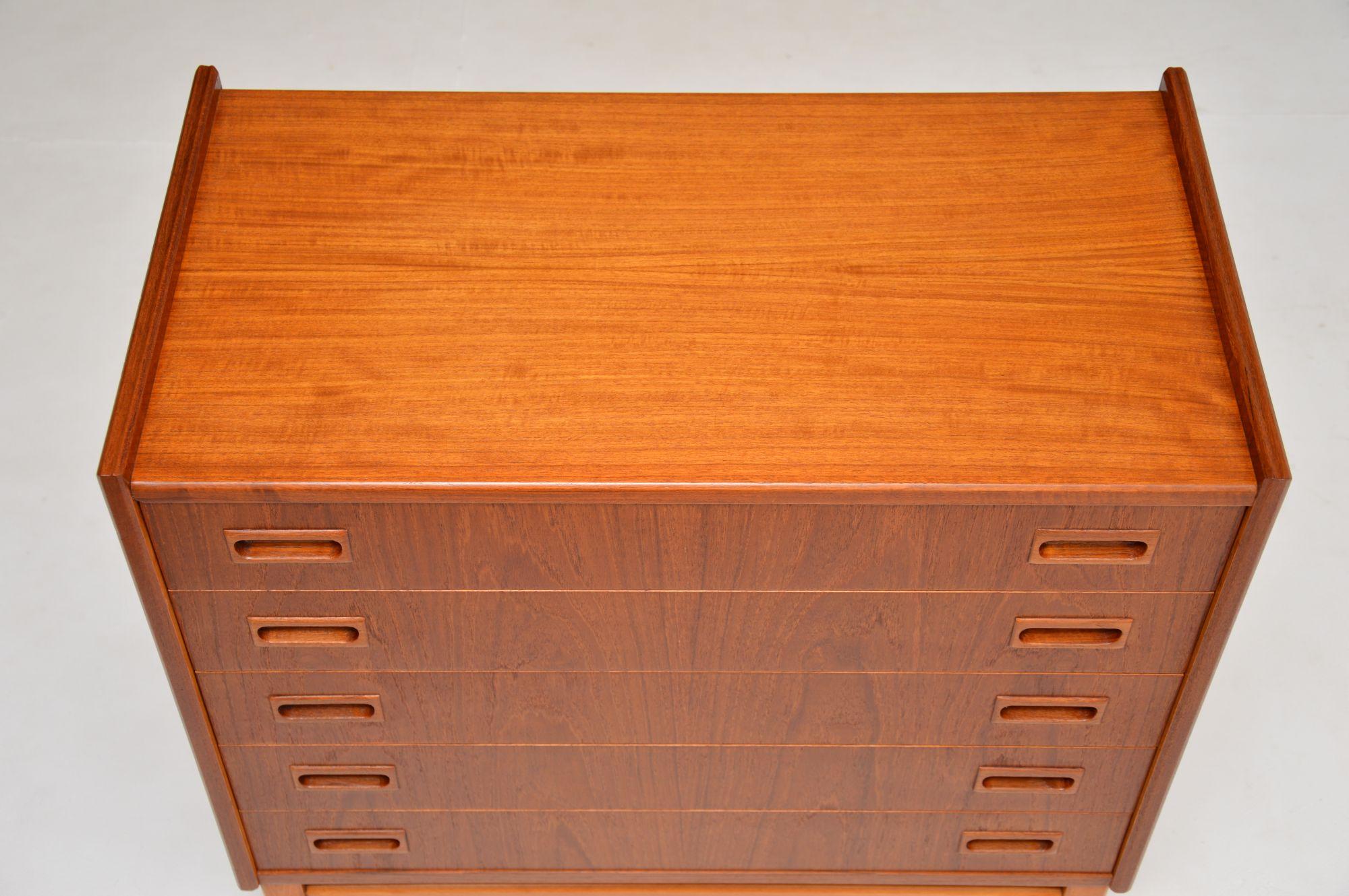 1960's Danish Teak Vintage Chest of Drawers For Sale 2