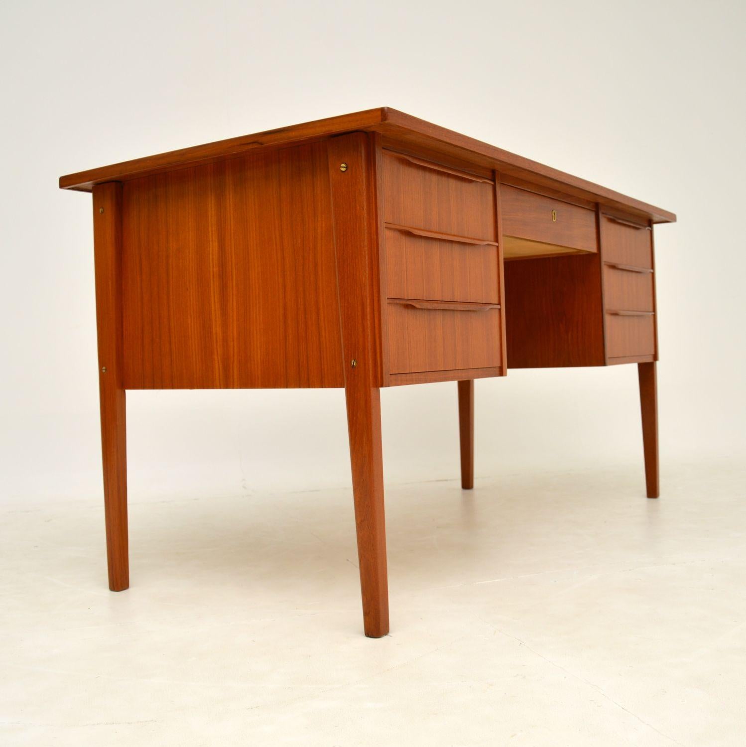 1960’s Danish Teak Vintage Desk 4