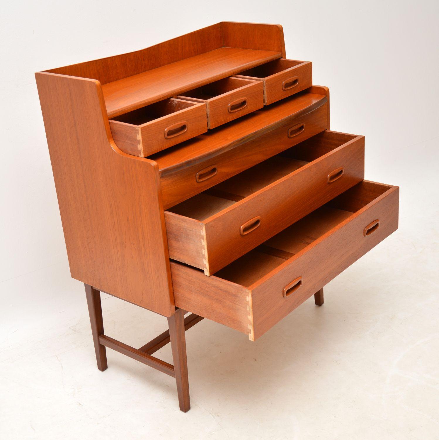 1960s Danish Teak Vintage Vanity Bureau Dressing Table In Good Condition In London, GB