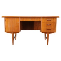 Scrivania danese in teak del 1960, restaurata