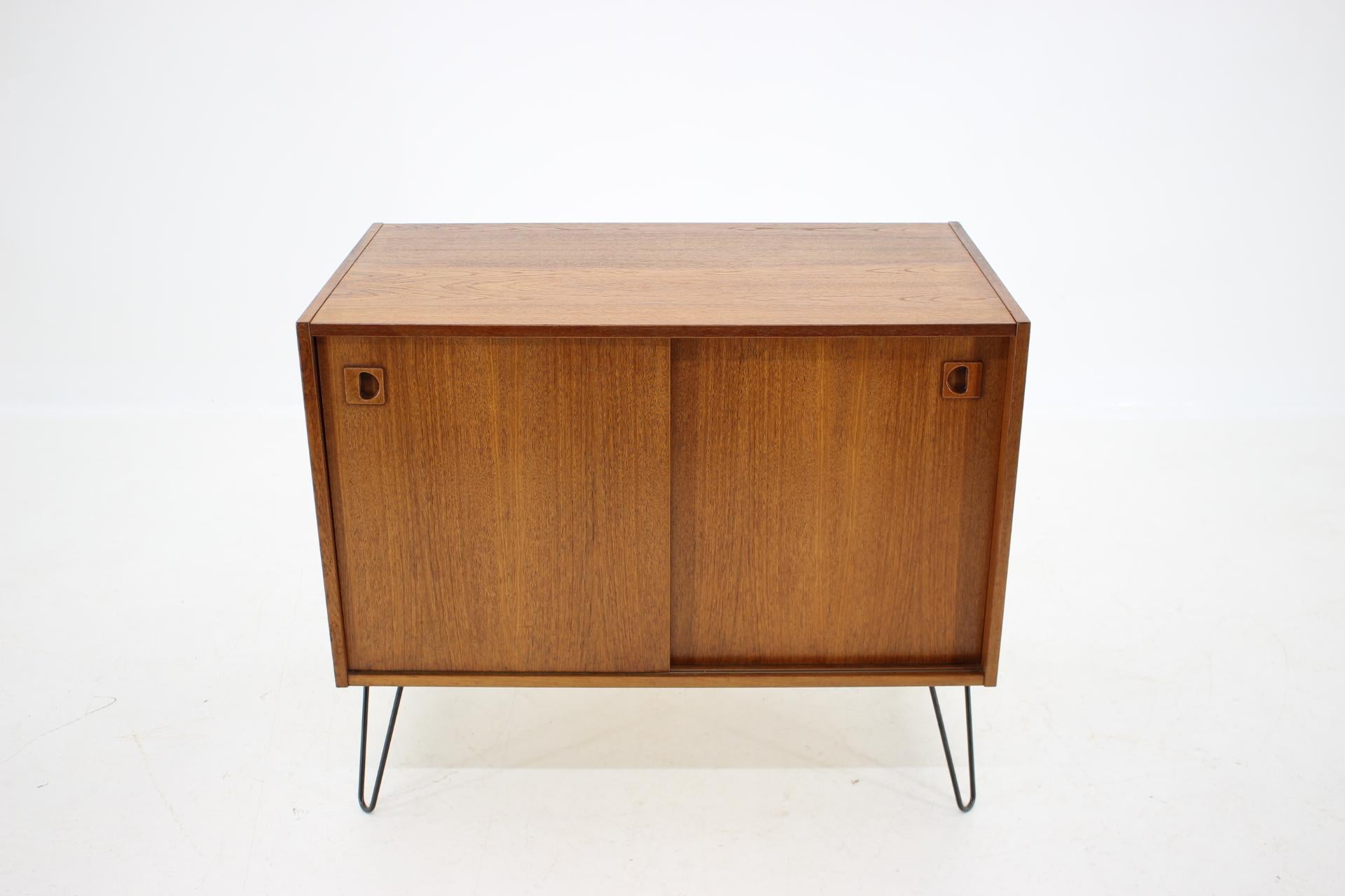1960s Danish Upcycled Teak Cabinet In Good Condition In Praha, CZ