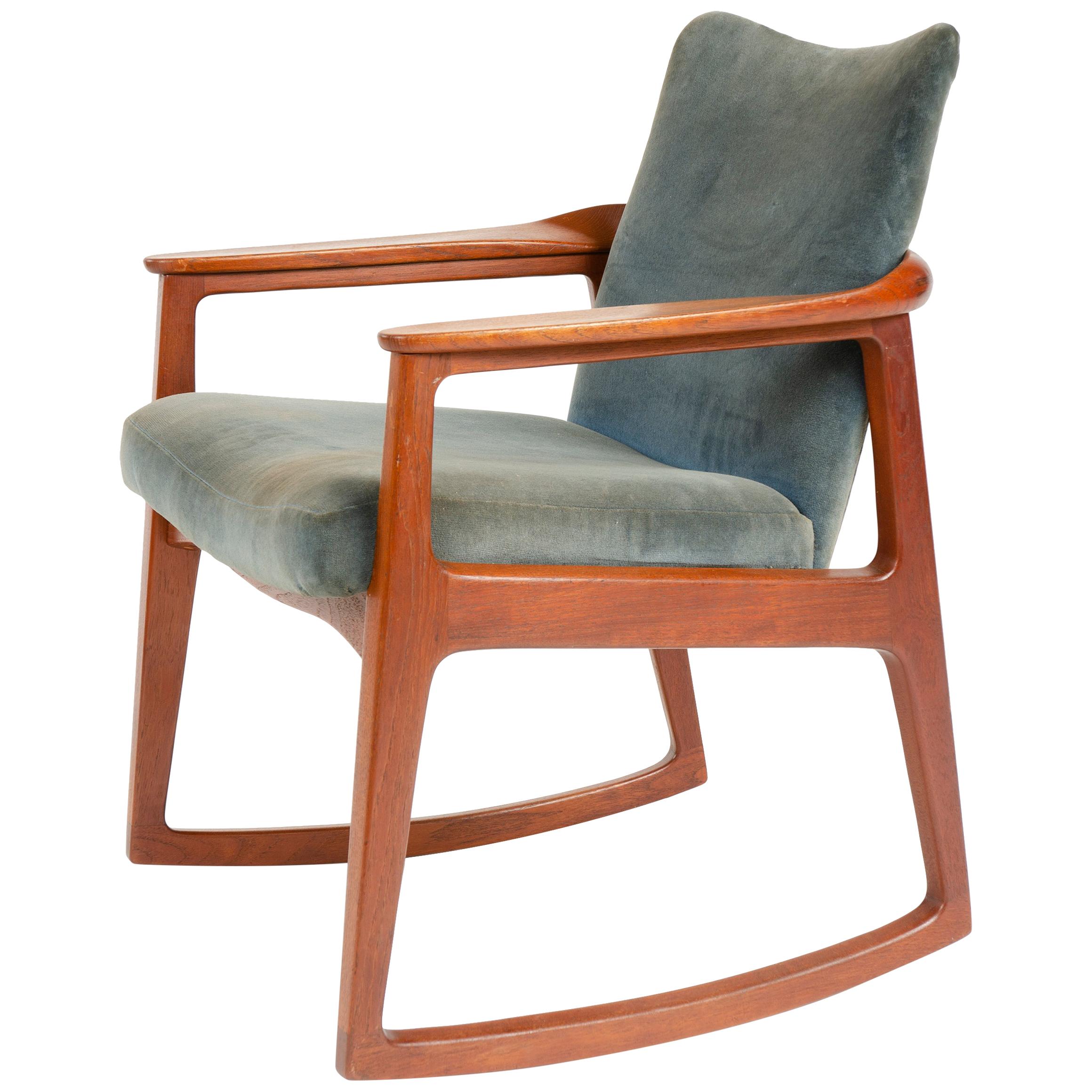 Fauteuil à bascule danois tapissé des années 1960 par Sigvard Bernadotte pour France & Son en vente