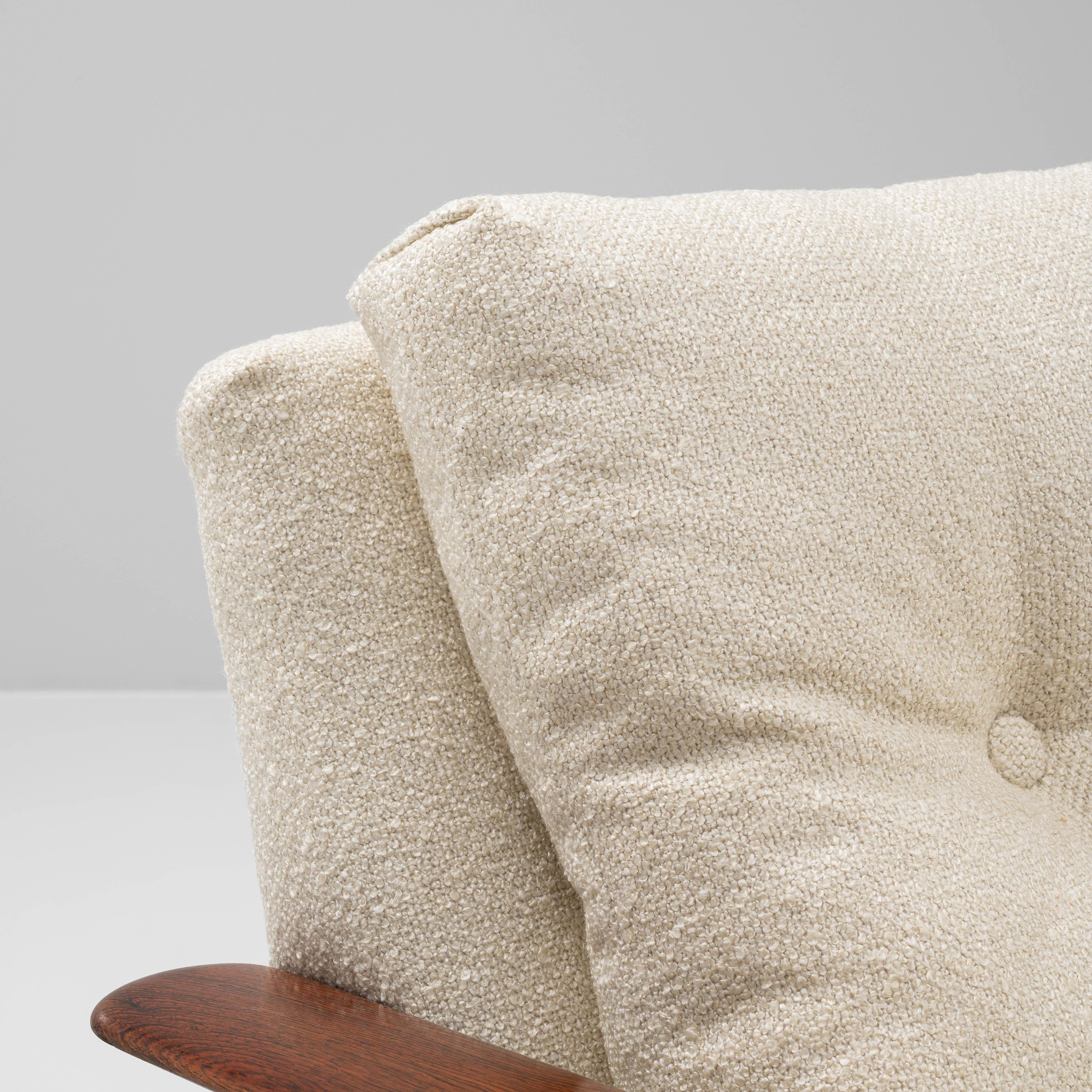 1960s Danish Upholstered Sofa By Hans Olsen im Angebot 5