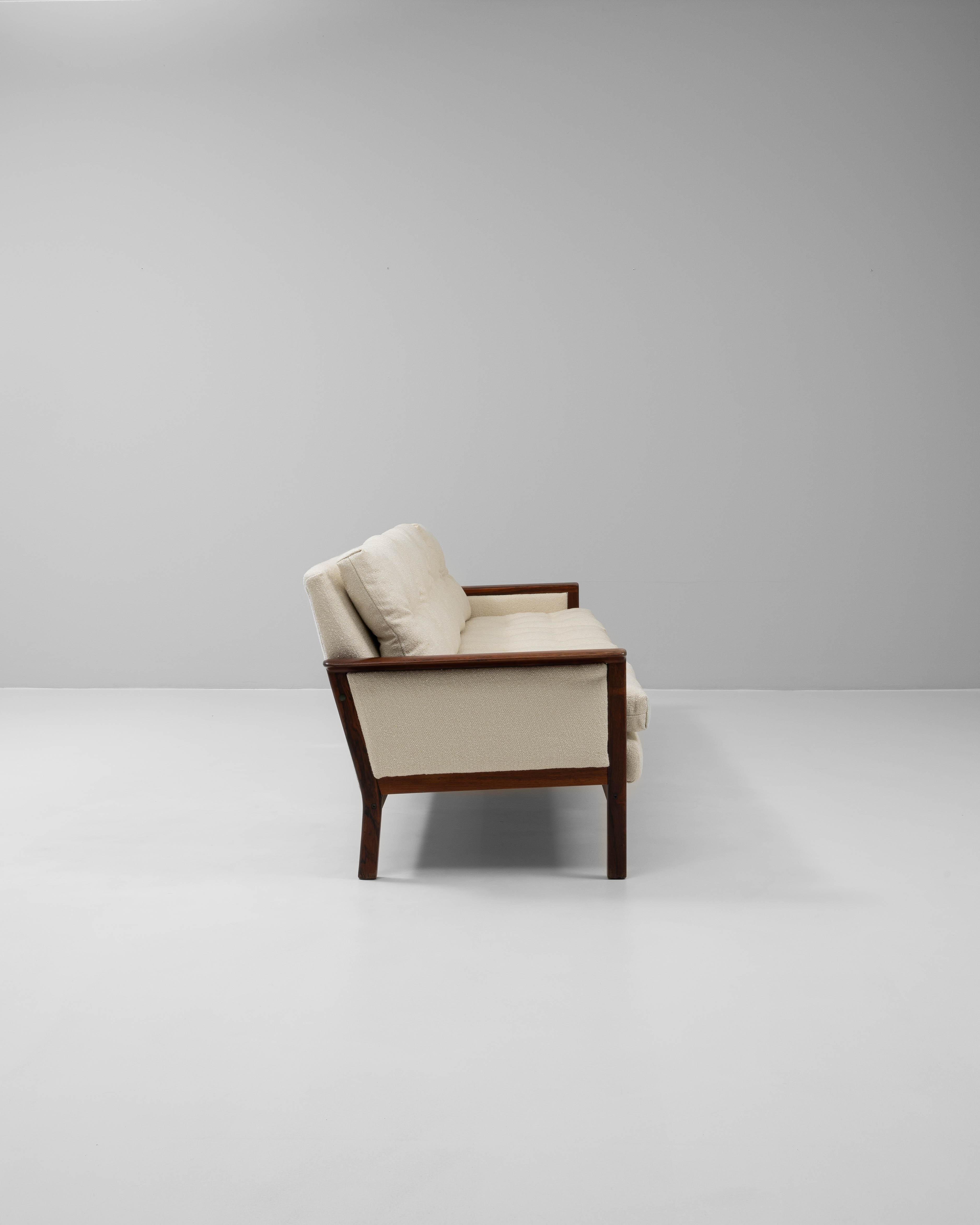 1960s Danish Upholstered Sofa By Hans Olsen (20. Jahrhundert) im Angebot