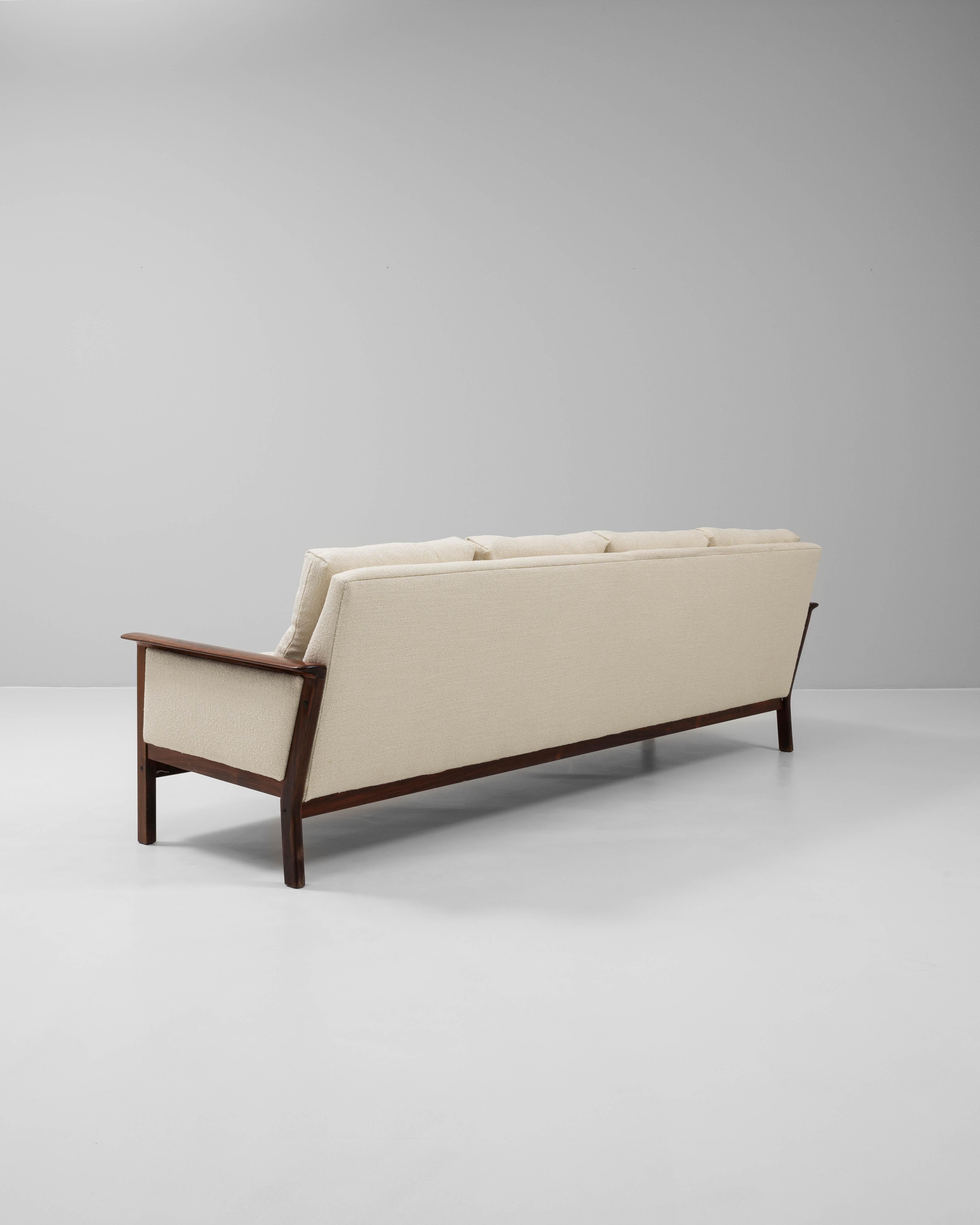1960s Danish Upholstered Sofa By Hans Olsen im Angebot 1