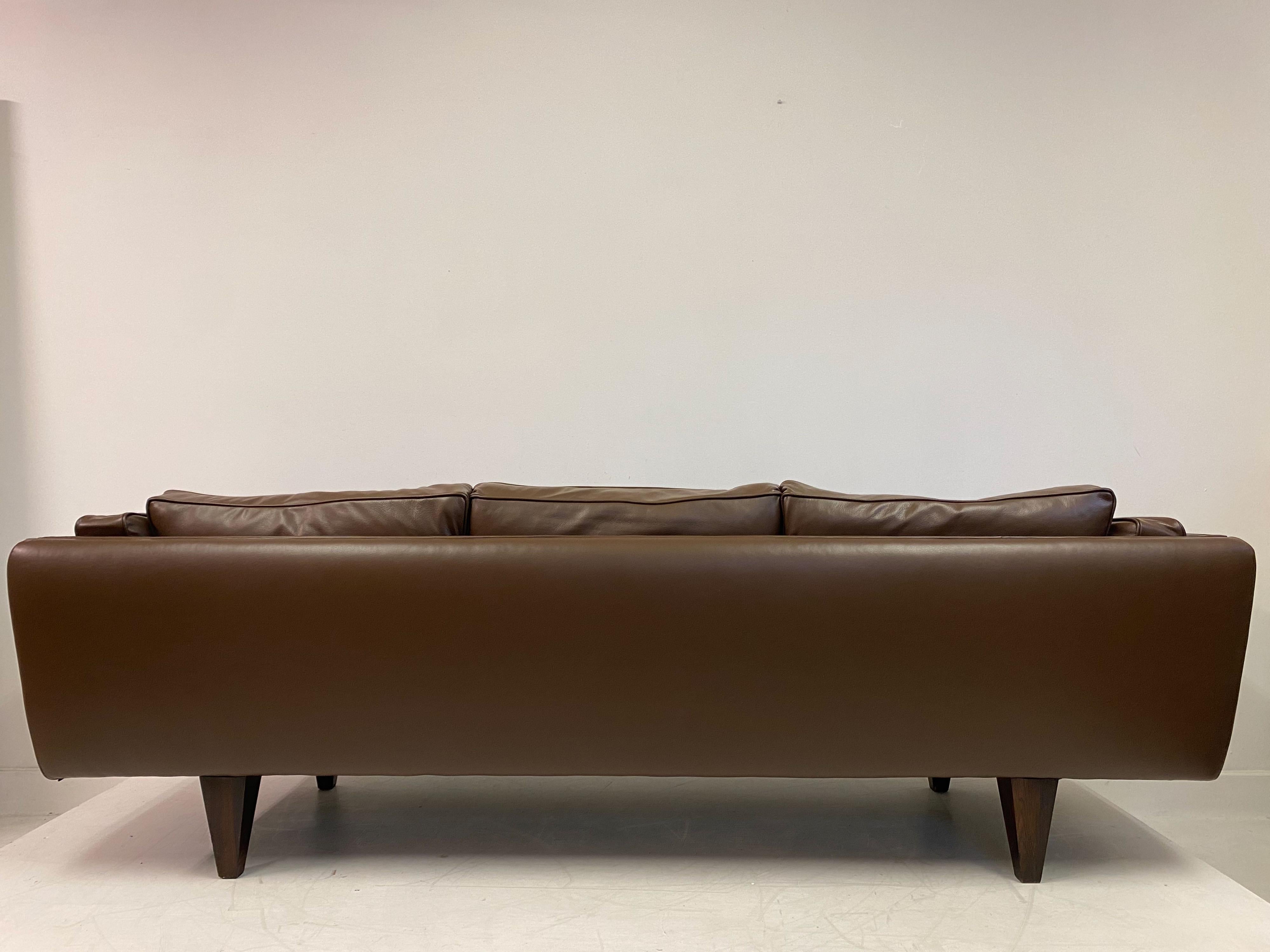 1960s Danish V11 Sofa By Illum WIkkelso for Holger Christiansen in Brown Leather 9
