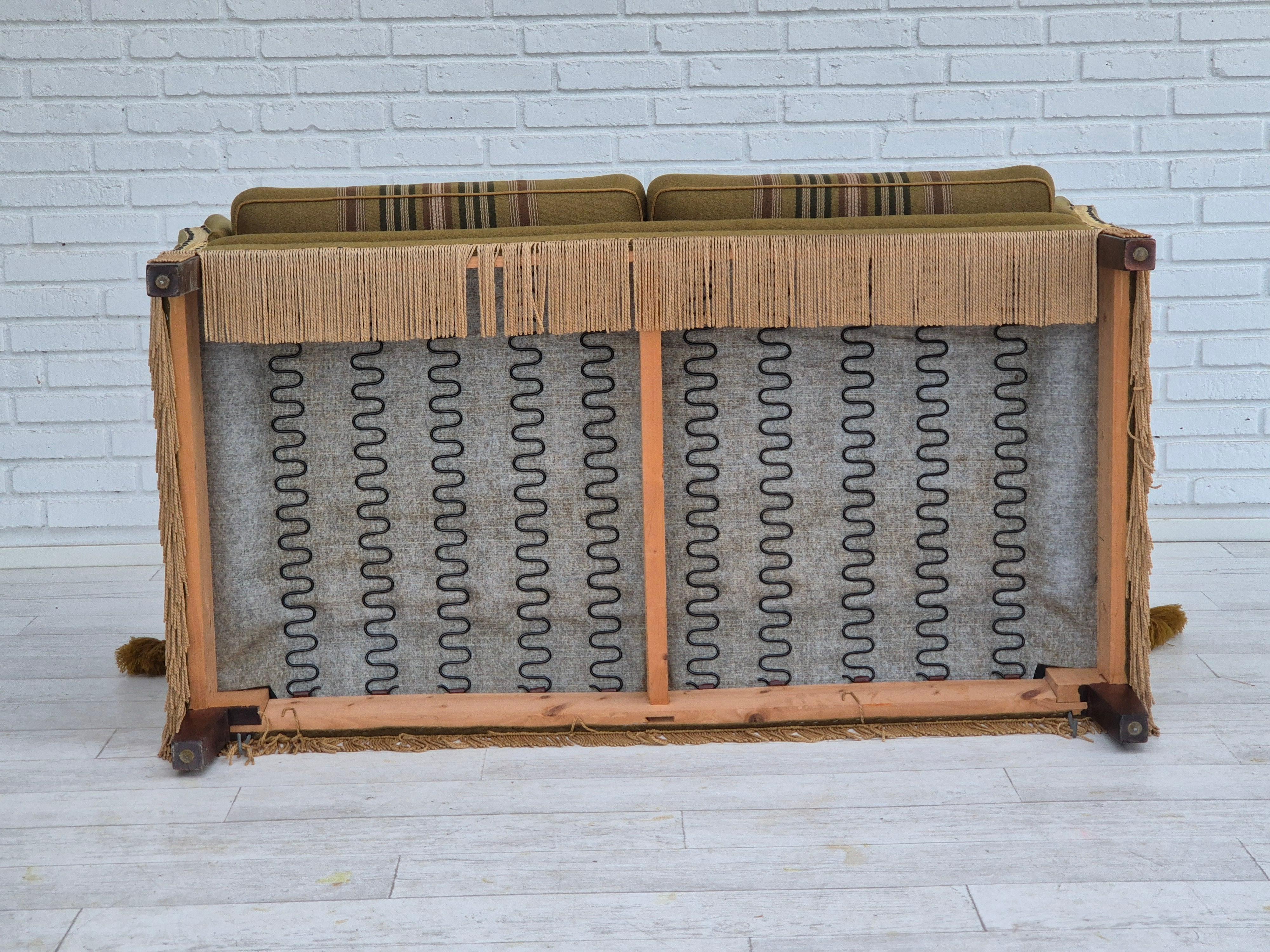 1960s, Danish velour 2 seater drop arm sofa, wool, original condition. For Sale 8