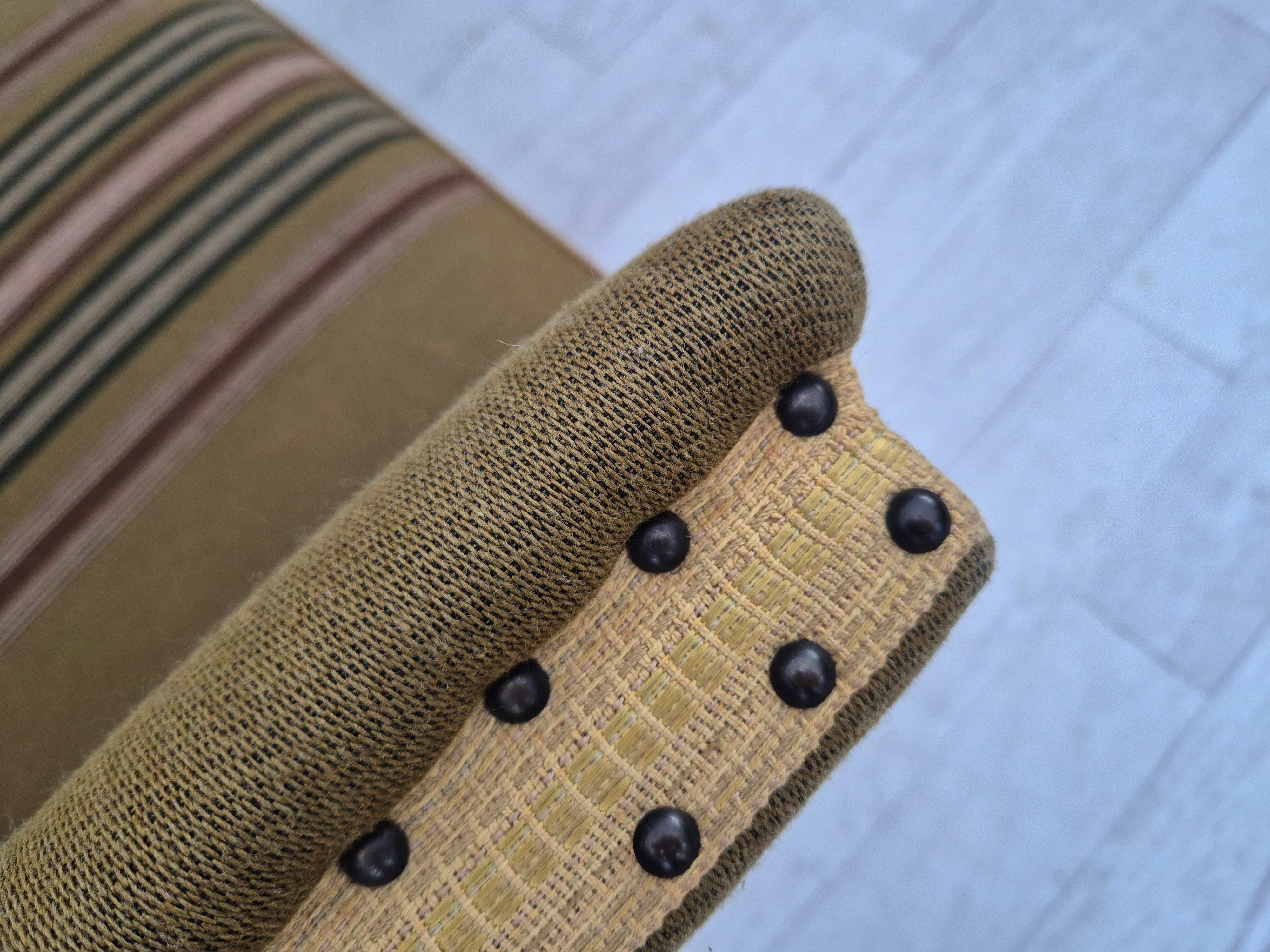 1960s, Danish velour 2 seater drop arm sofa, wool, original condition. For Sale 3