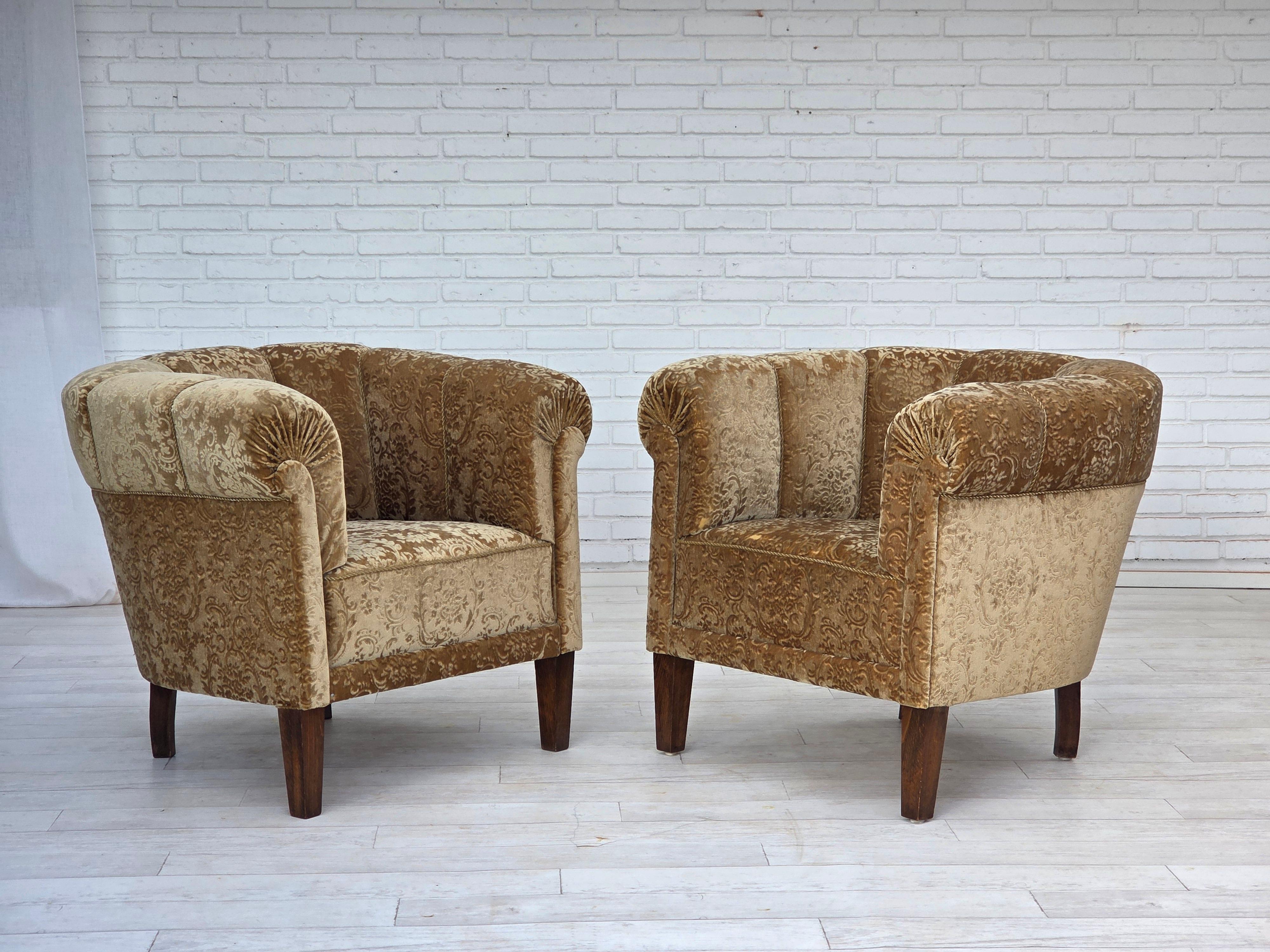 1960s, Danish vintage armchair, green furniture velour, ash wood legs. For Sale 7