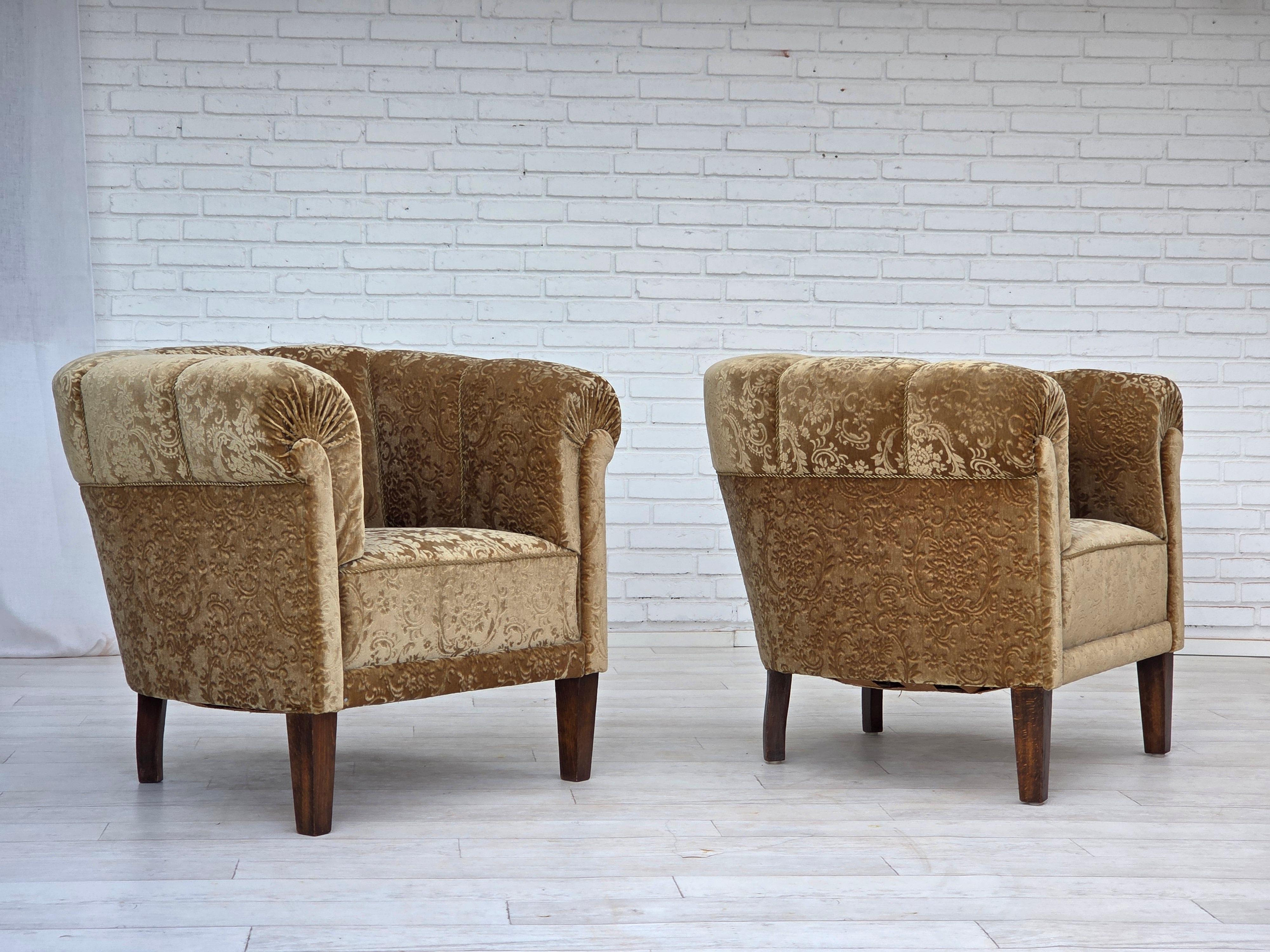 1960s, Danish vintage armchair, green furniture velour, ash wood legs. For Sale 9