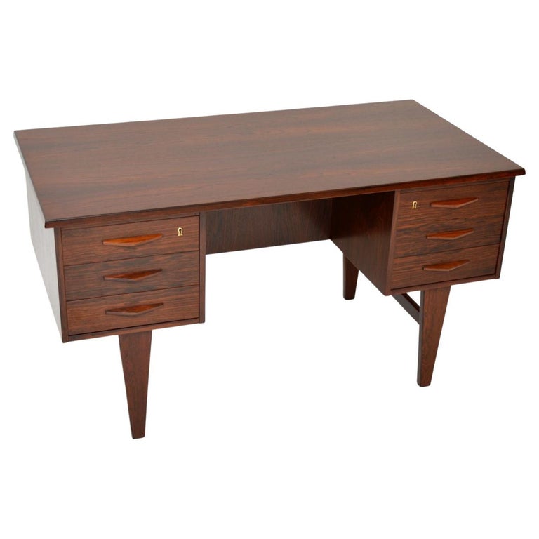 1960's Danish Vintage Desk For Sale at 1stDibs