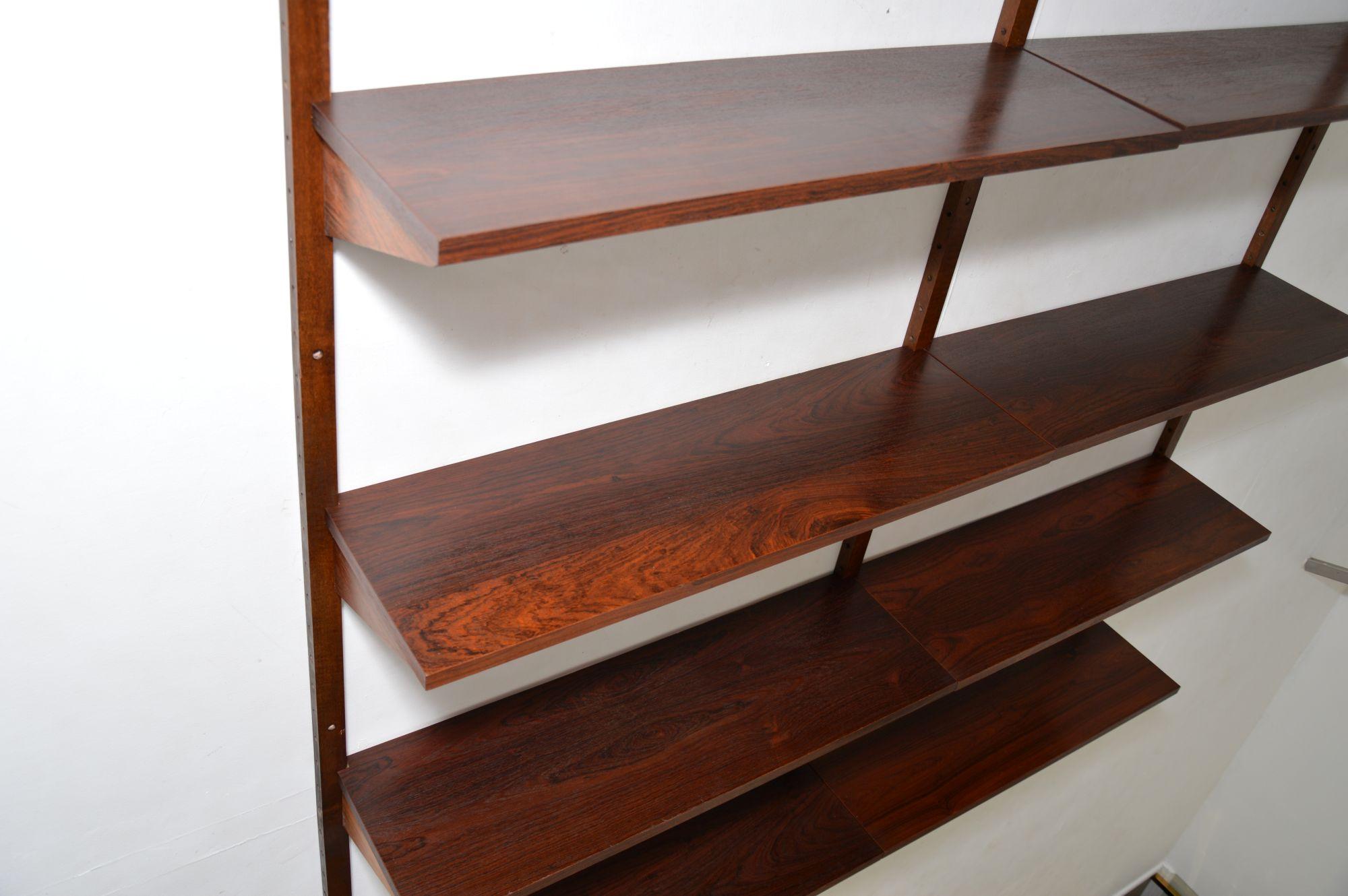 1960’s Danish Vintage PS Shelving System In Good Condition In London, GB