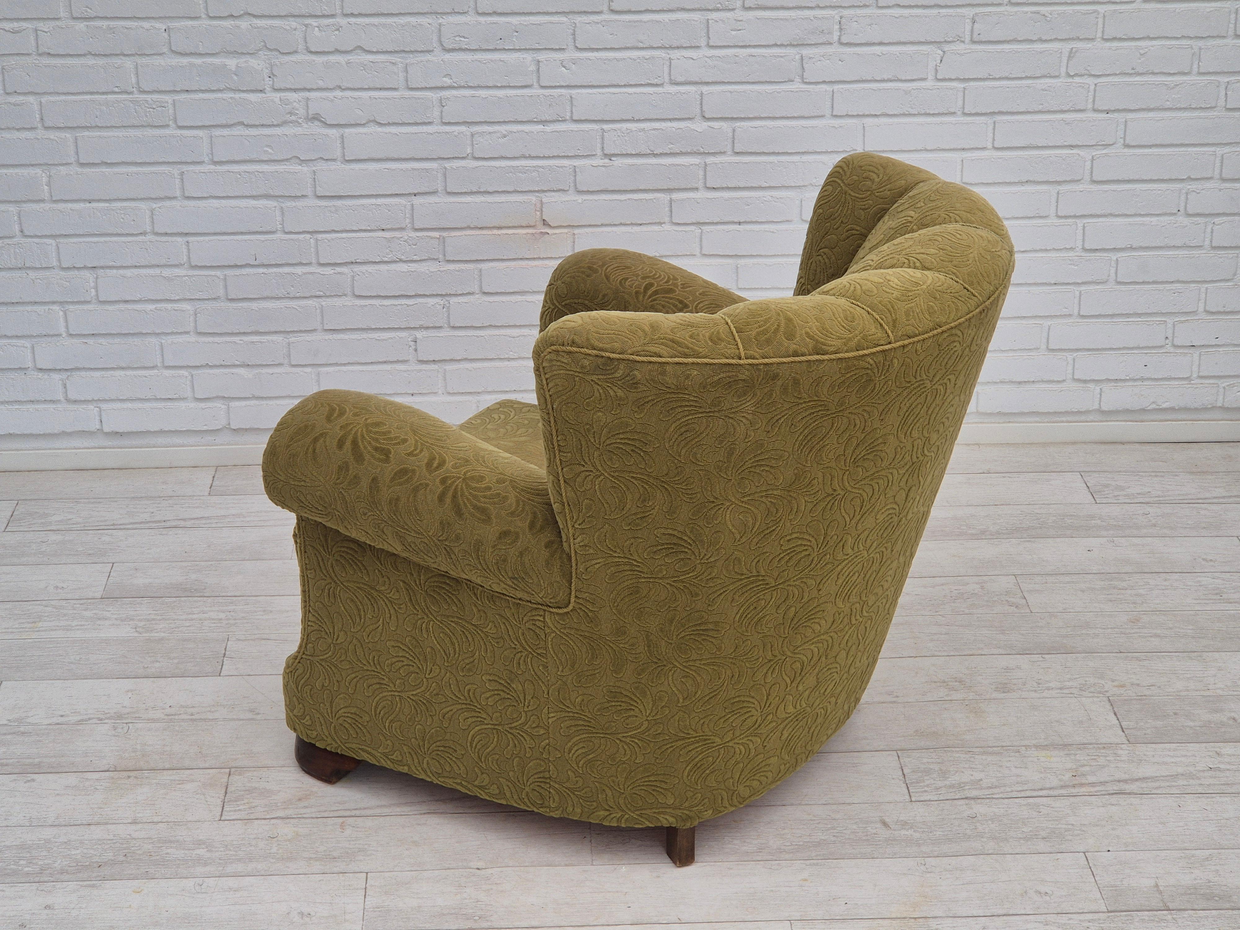 1960s, Danish vintage relax armchair, furniture cotton/wool, beech wood. For Sale 1