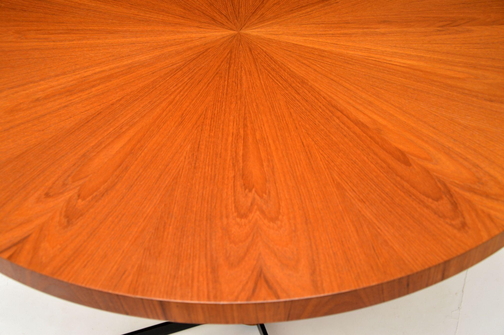 1960s Danish Vintage Teak Dining / Kitchen Table In Good Condition In London, GB