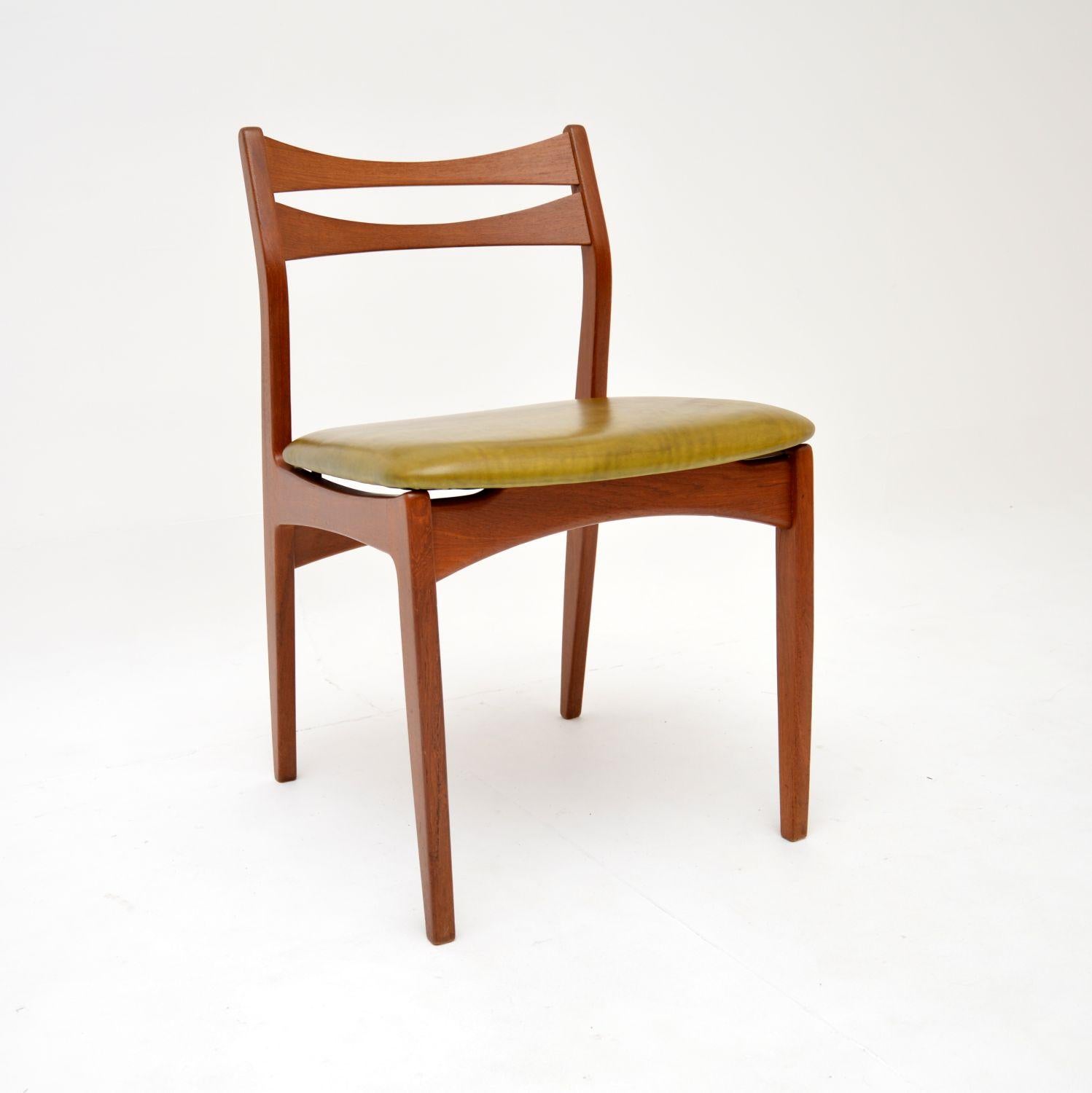 1960's Danish Vintage Teak Dining Table & Chairs by Johannes Andersen 1