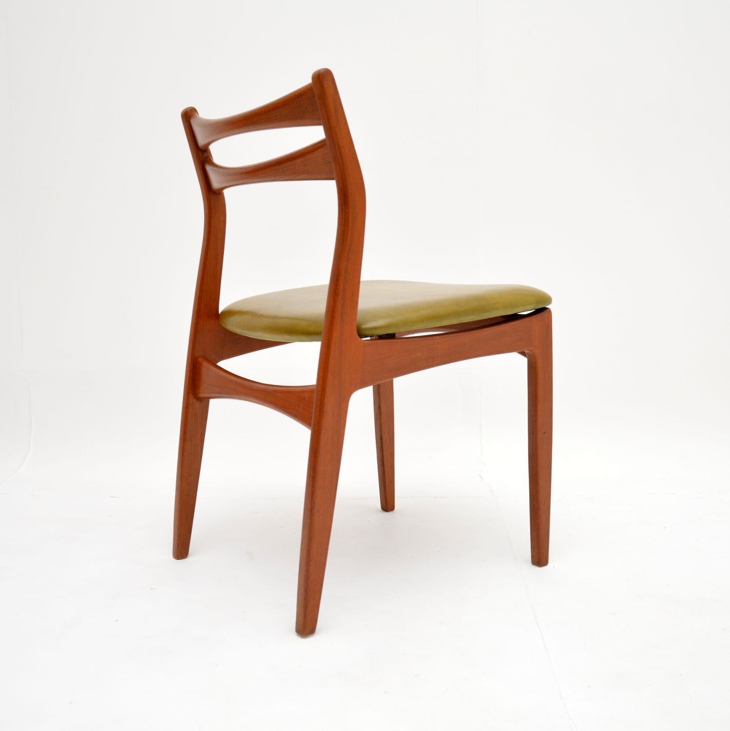 1960's Danish Vintage Teak Dining Table & Chairs by Johannes Andersen 4