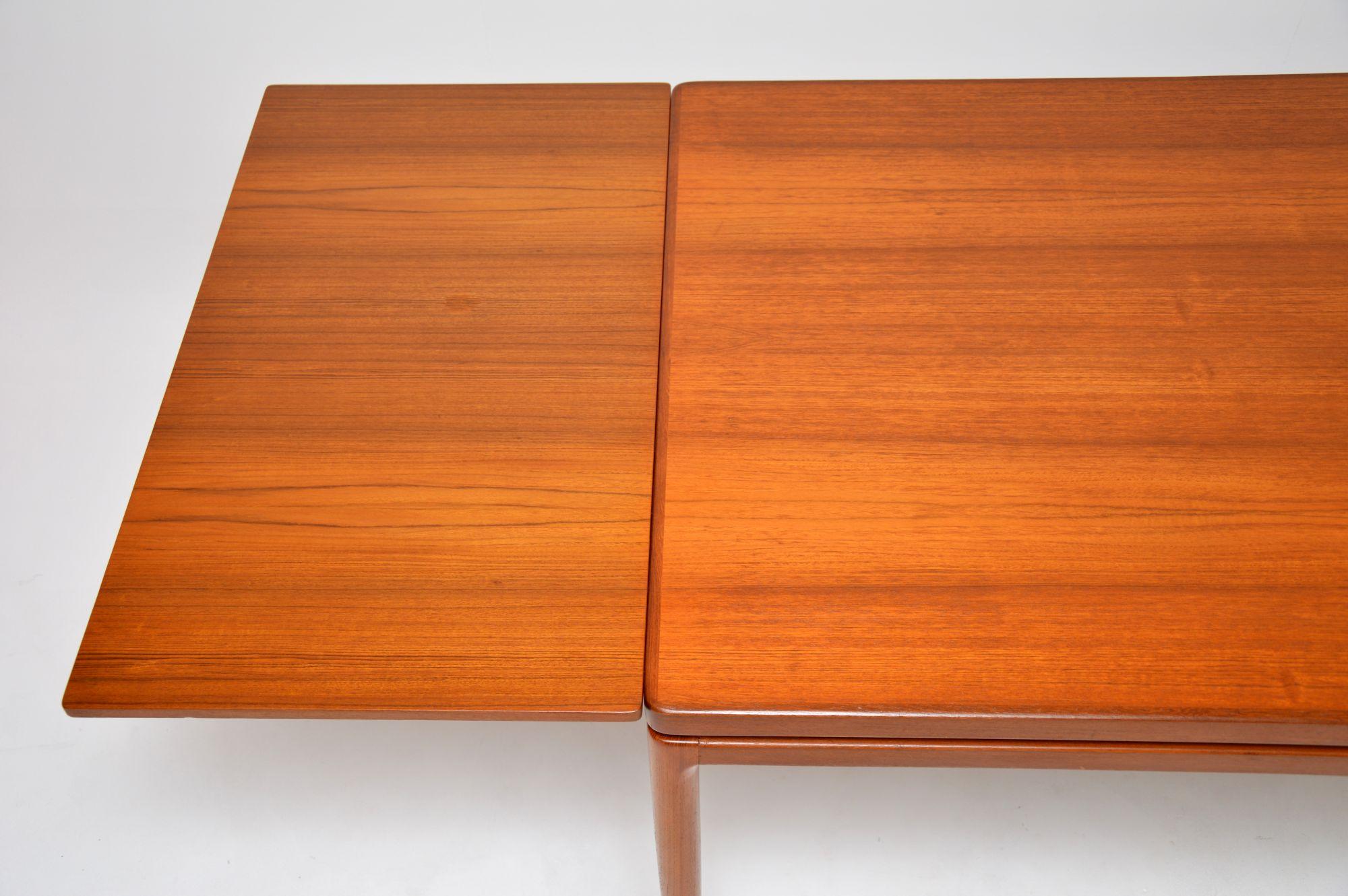 1960's Danish Vintage Teak Dining Table & Chairs by Johannes Andersen In Good Condition In London, GB