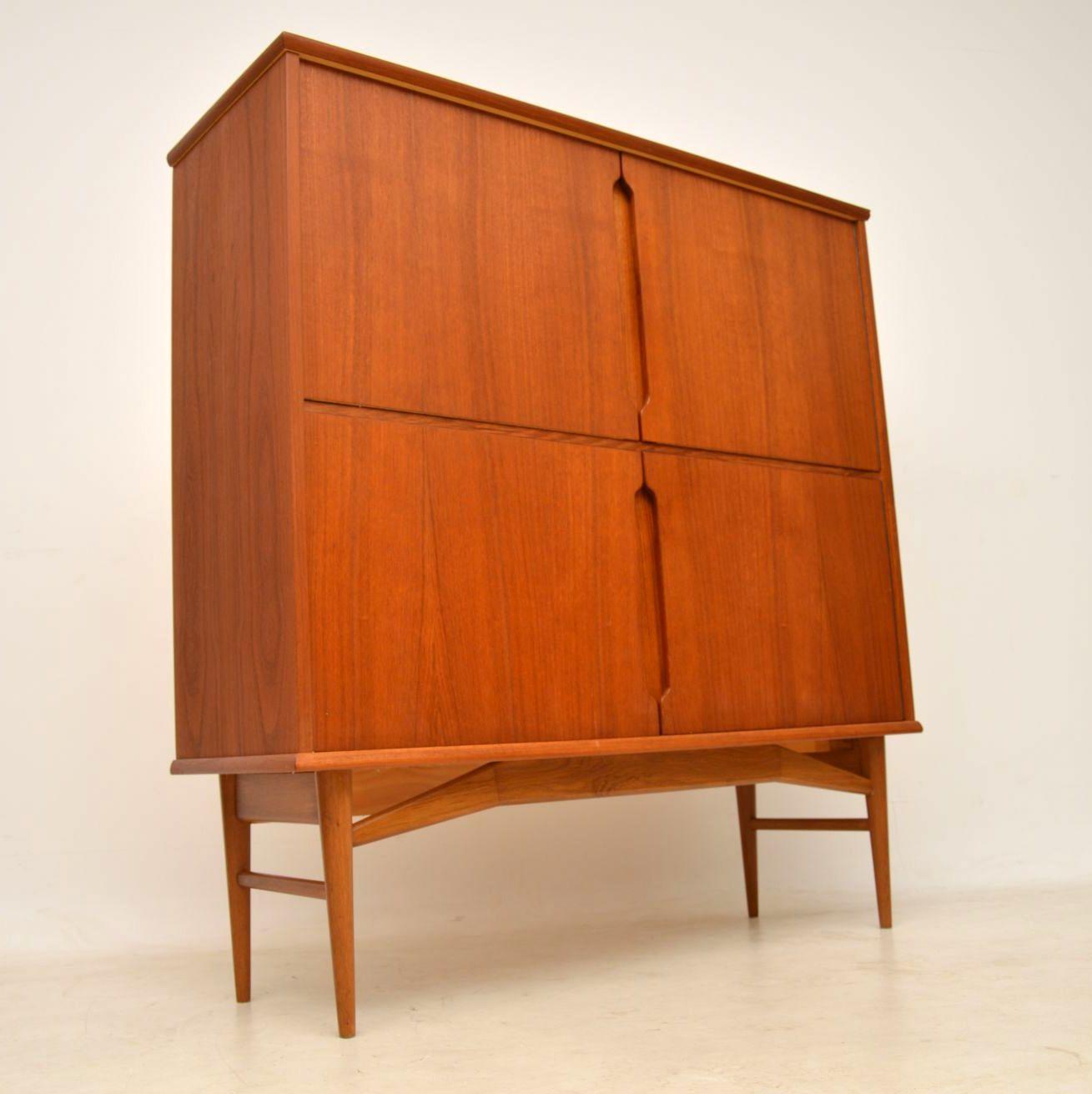 1960s Danish Vintage Teak Fredericia Drinks Cabinet 6