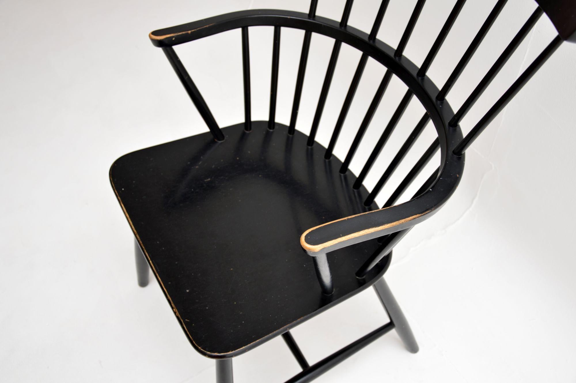 1960's Danish Vintage Windsor Chair 2
