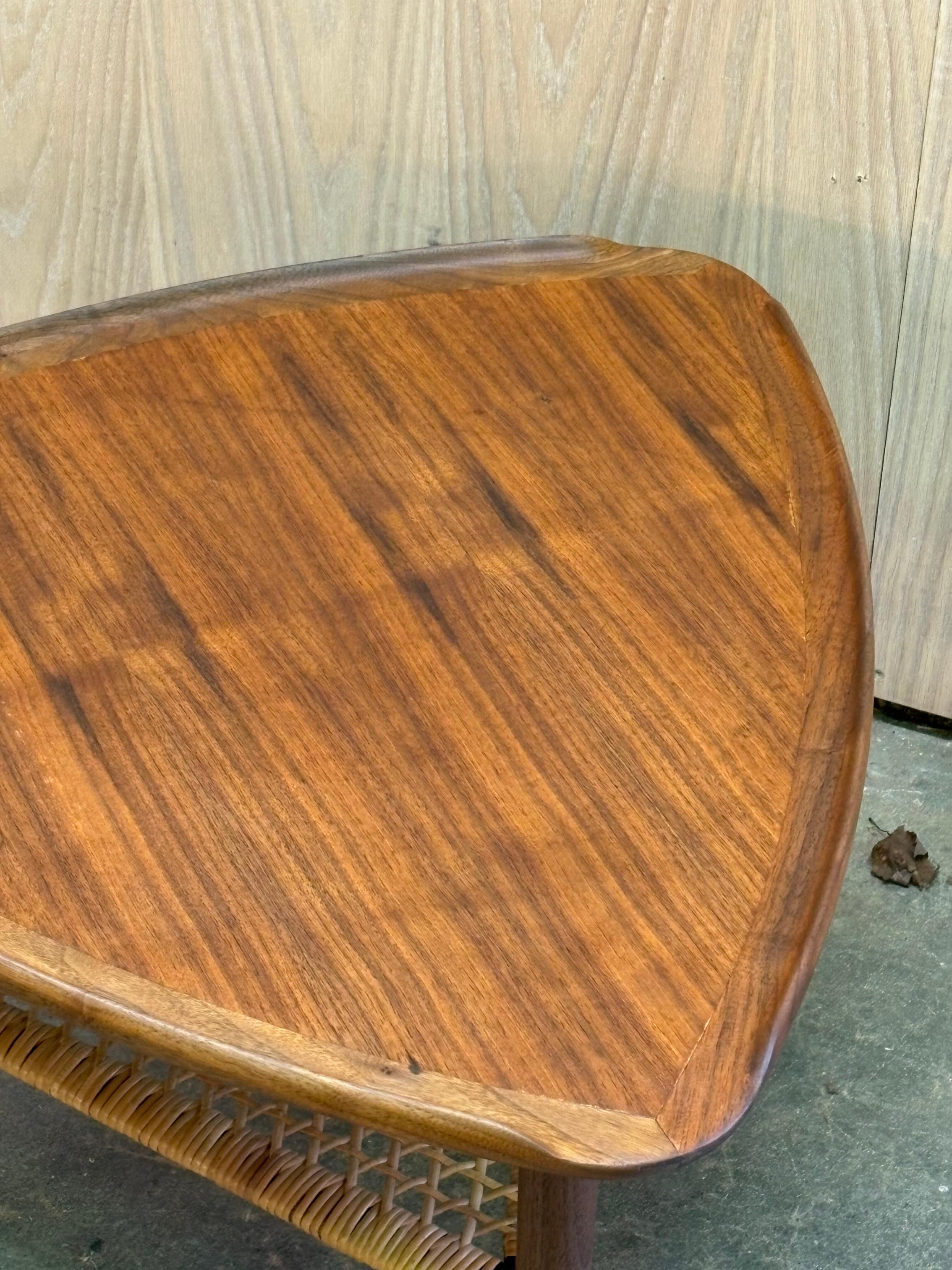 Milieu du XXe siècle 1960s Danish Walnut Coffee Table by Selig en vente