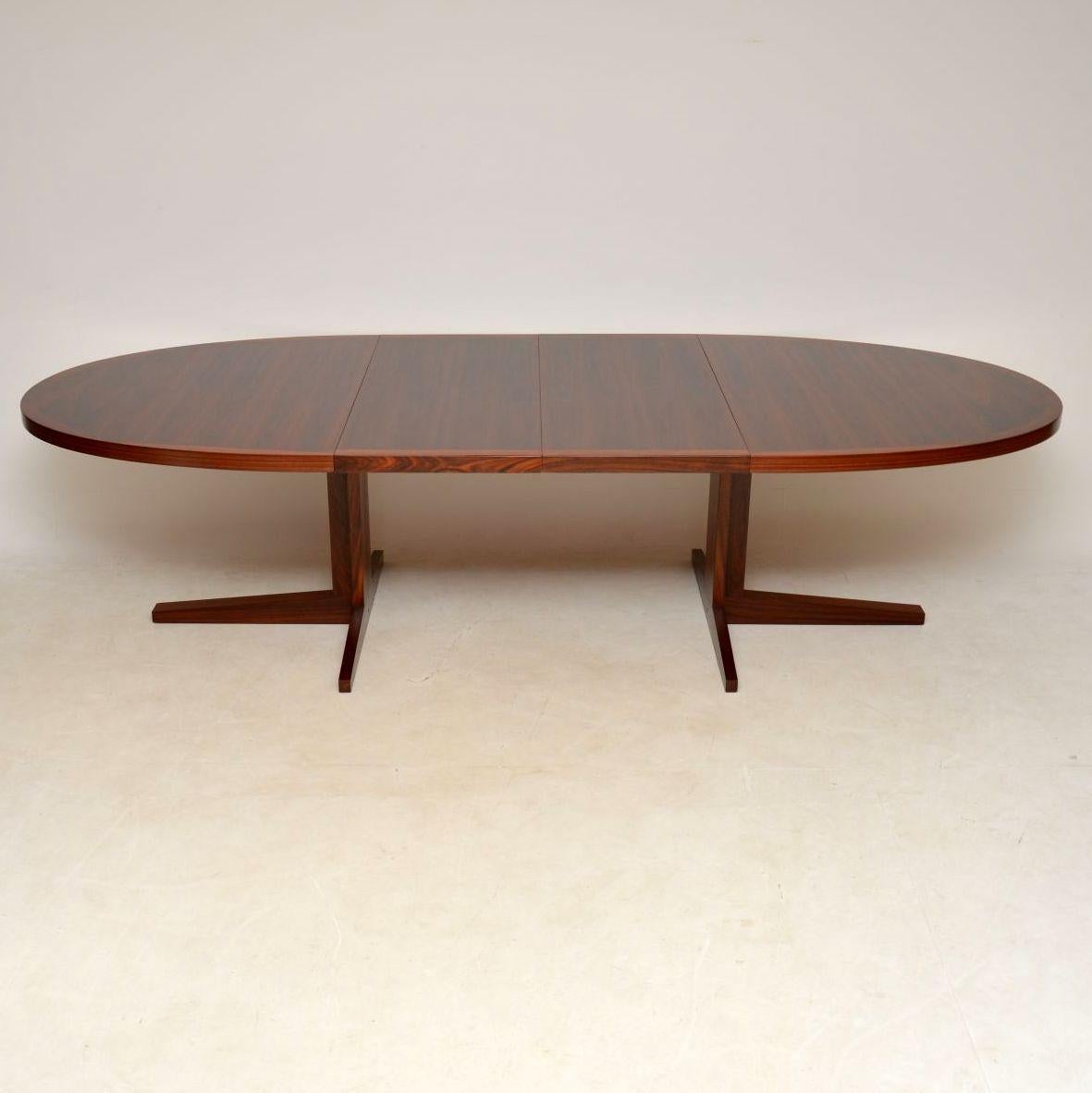 1960s Danish Wood Dining Table by John Mortensen for Heltborg Mobler In Good Condition In London, GB